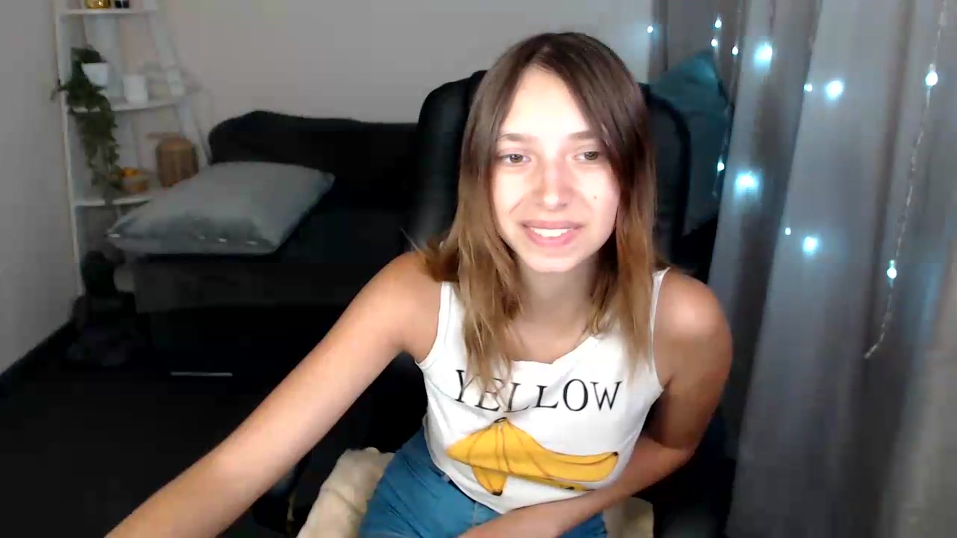 Gallery image thumbnail from CapriceBaby's myfreecams stream on, 06/25/2026, 09:21 image 4 of 20