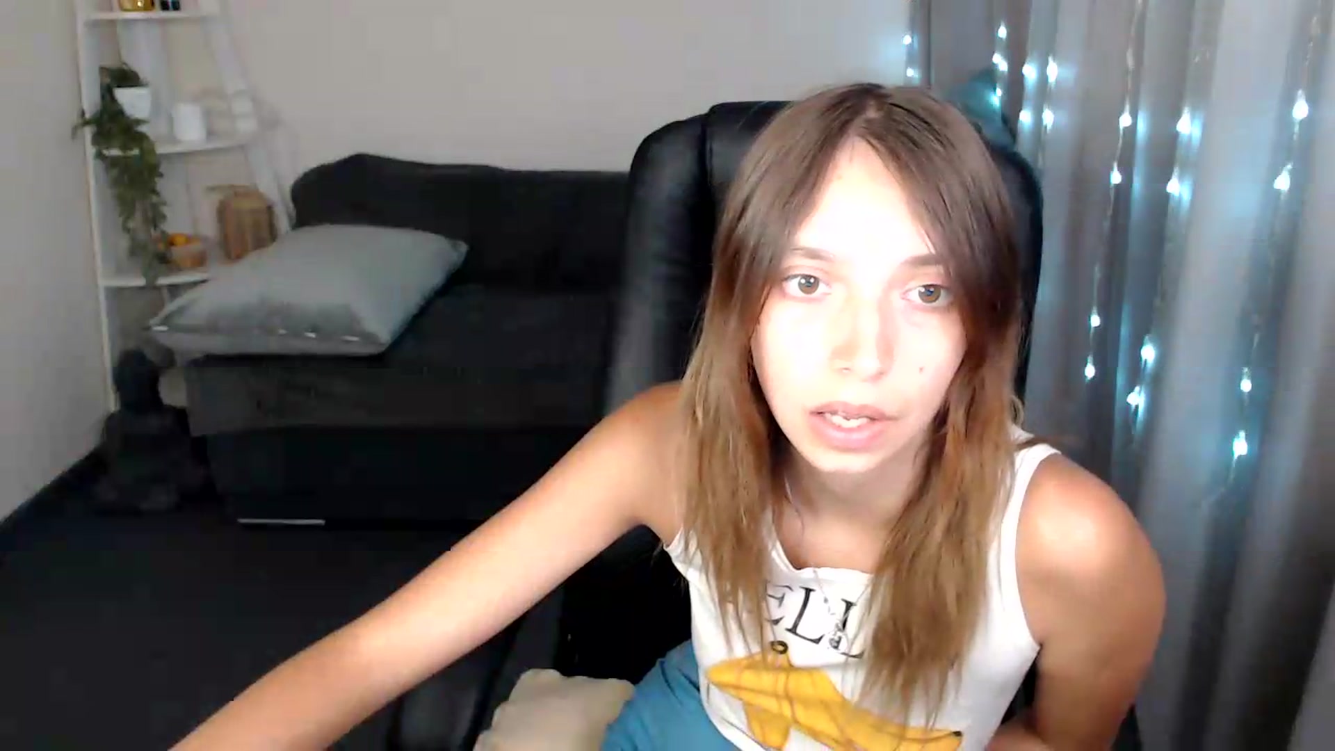 Gallery image thumbnail from CapriceBaby's myfreecams stream on, 06/25/2026, 11:16 image 4 of 20