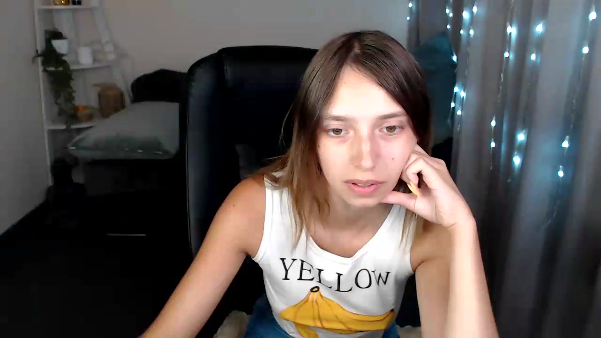 Gallery image thumbnail from CapriceBaby's myfreecams stream on, 06/25/2026, 12:29 image 7 of 20