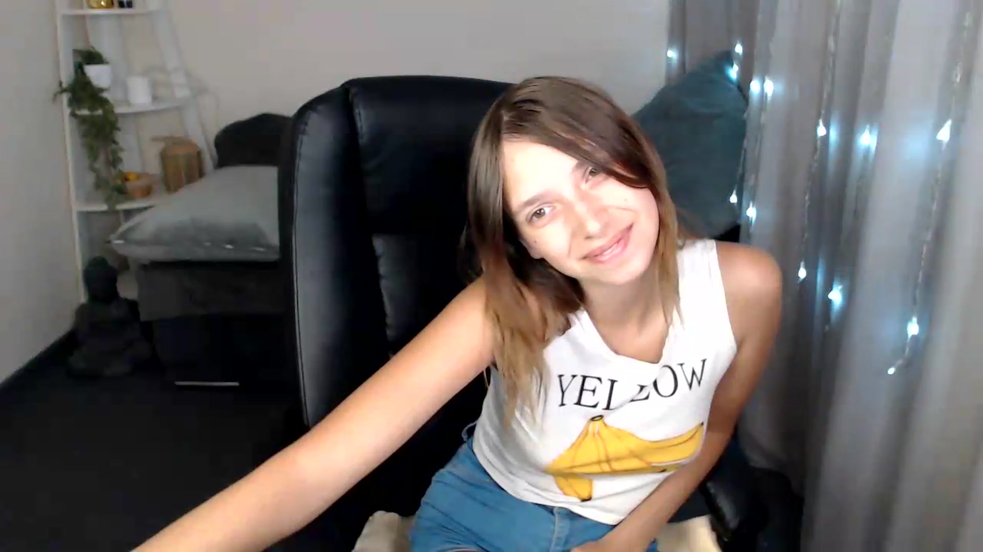 Gallery image thumbnail from CapriceBaby's myfreecams stream on, 06/25/2026, 12:29 image 8 of 20