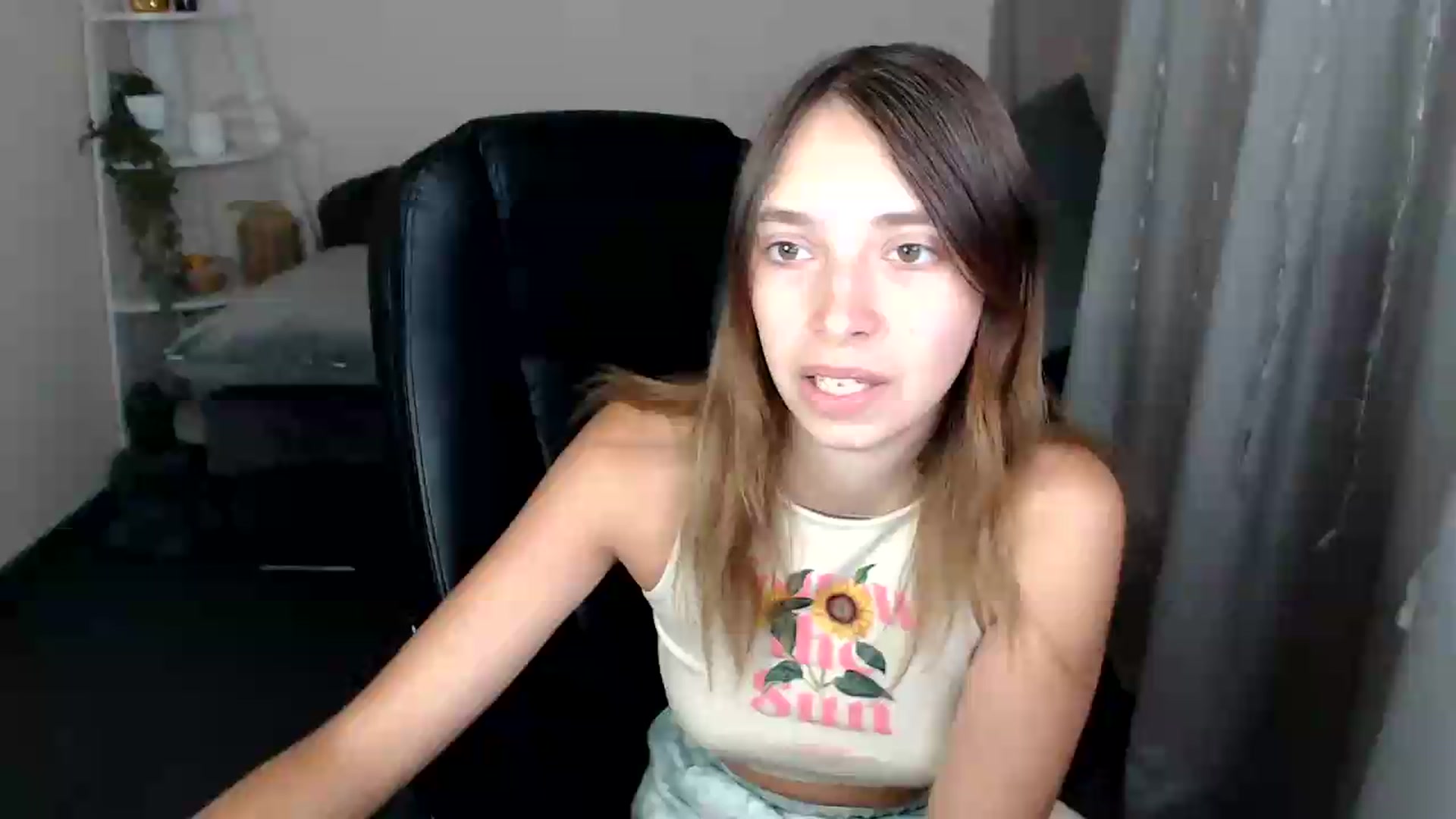 Gallery image thumbnail from CapriceBaby's myfreecams stream on, 06/26/2026, 09:50 image 1 of 20