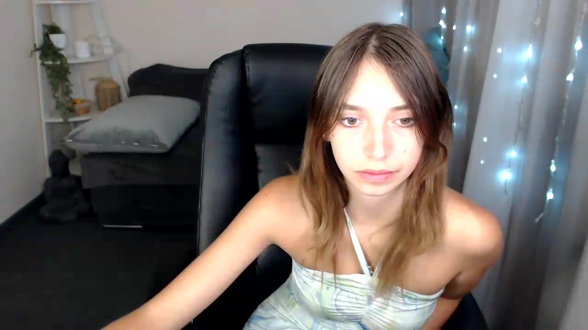 Gallery image thumbnail from CapriceBaby's myfreecams stream on, 06/27/2026, 11:04 image 17 of 20