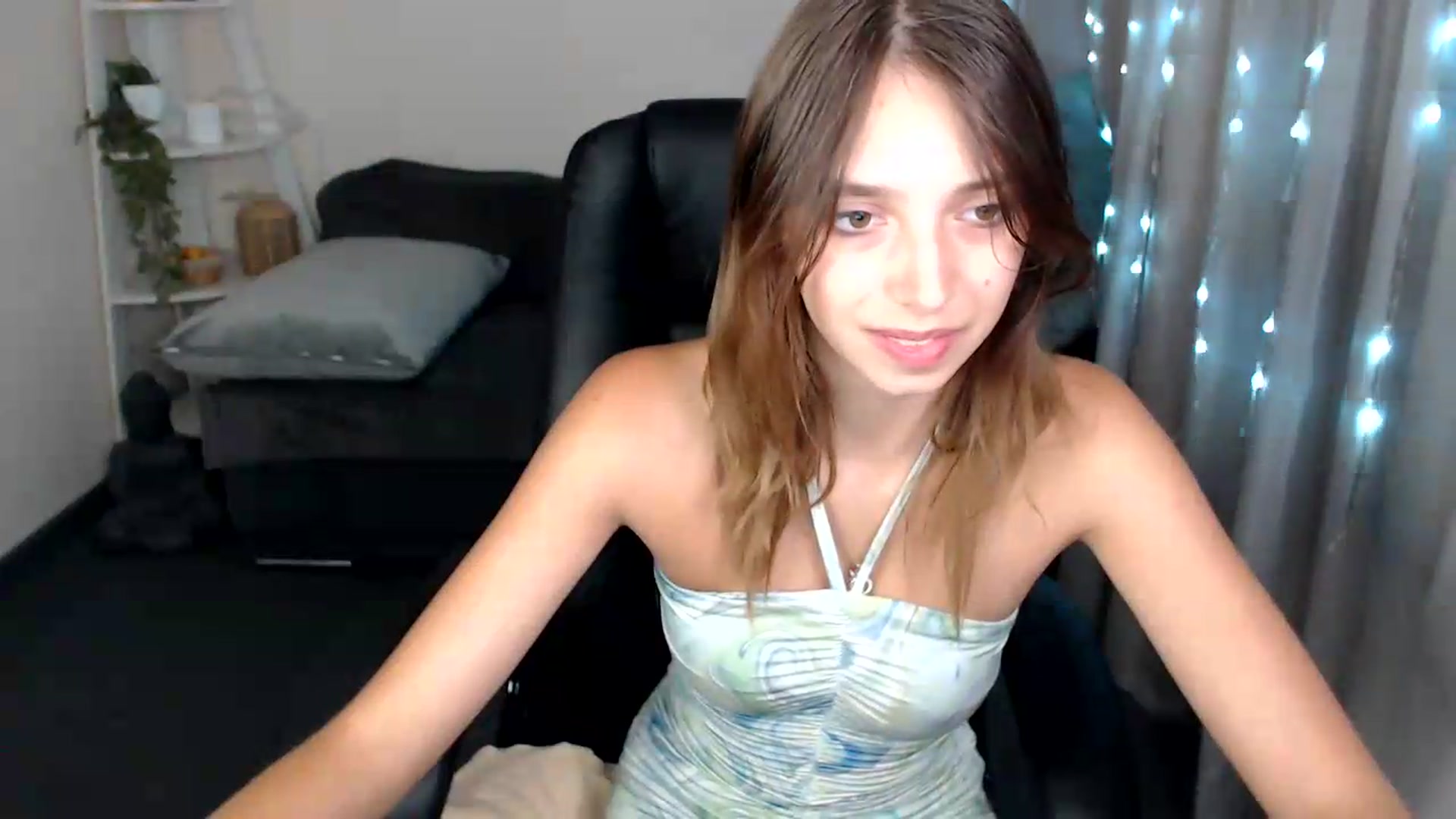 Gallery image thumbnail from CapriceBaby's myfreecams stream on, 06/27/2026, 11:58 image 14 of 20