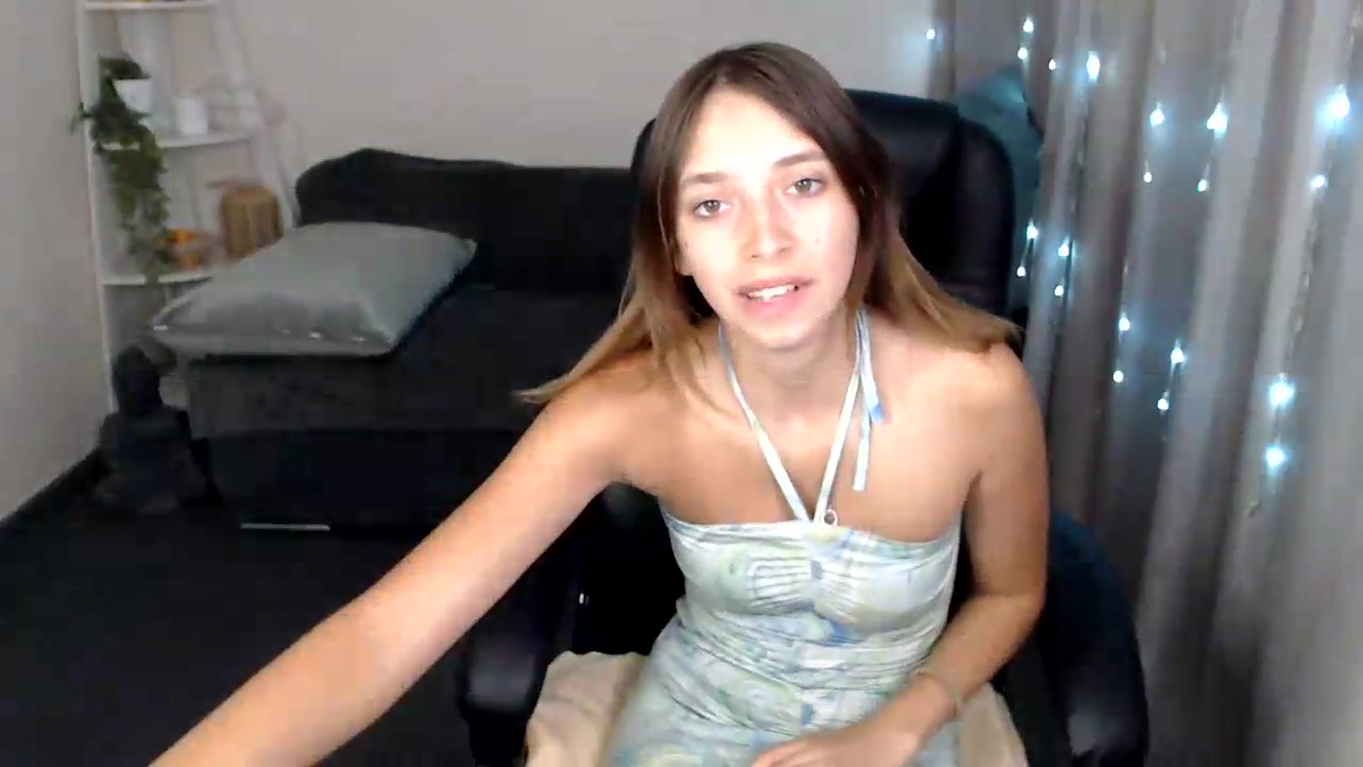 Gallery image thumbnail from CapriceBaby's myfreecams stream on, 06/27/2026, 11:58 image 19 of 20