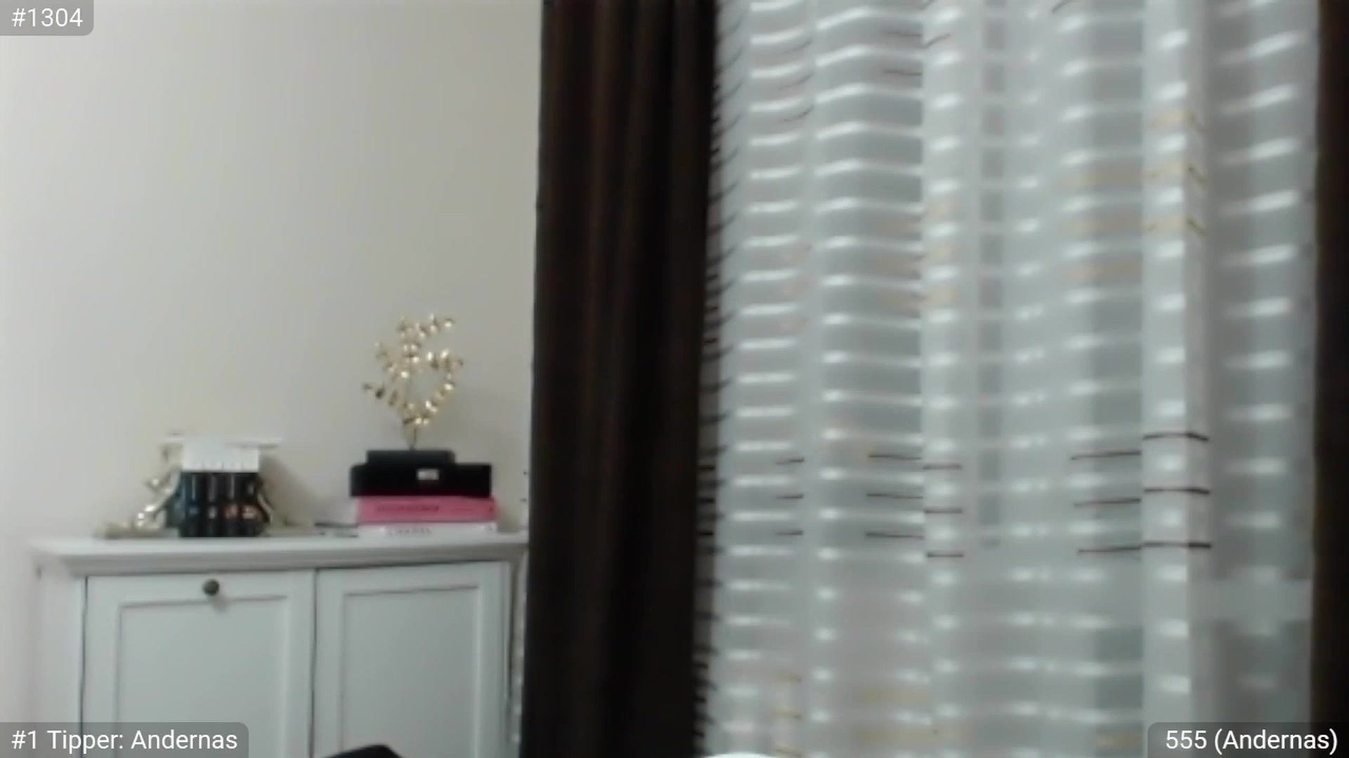 Gallery image thumbnail from CaramelFudge's myfreecams stream on, 03/25/2023, 23:58 image 3 of 20