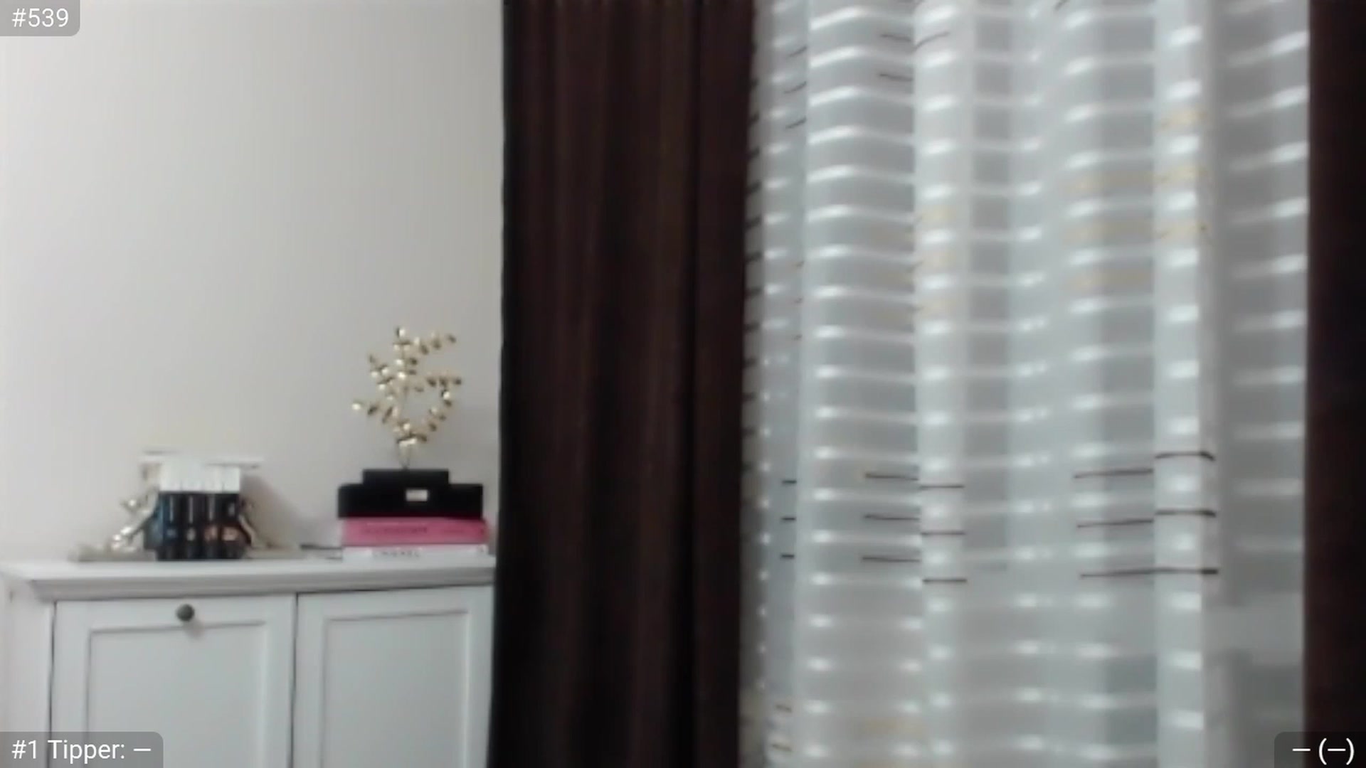 Gallery image thumbnail from CaramelFudge's myfreecams stream on, 04/02/2023, 19:09 image 3 of 20
