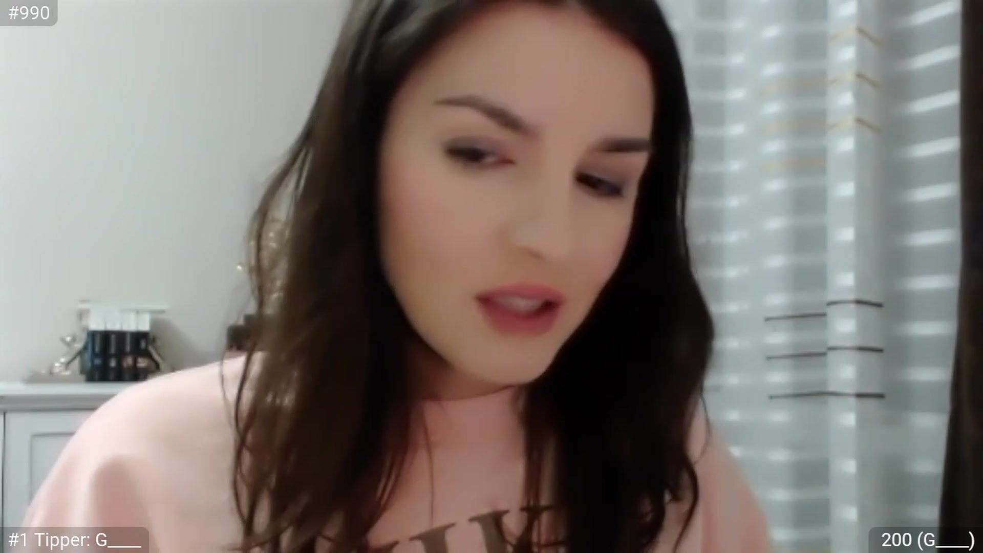 Gallery image thumbnail from CaramelFudge's myfreecams stream on, 04/07/2023, 21:58 image 11 of 20