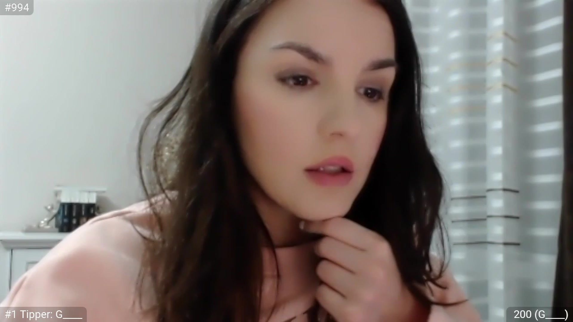 Gallery image thumbnail from CaramelFudge's myfreecams stream on, 04/07/2023, 21:58 image 17 of 20