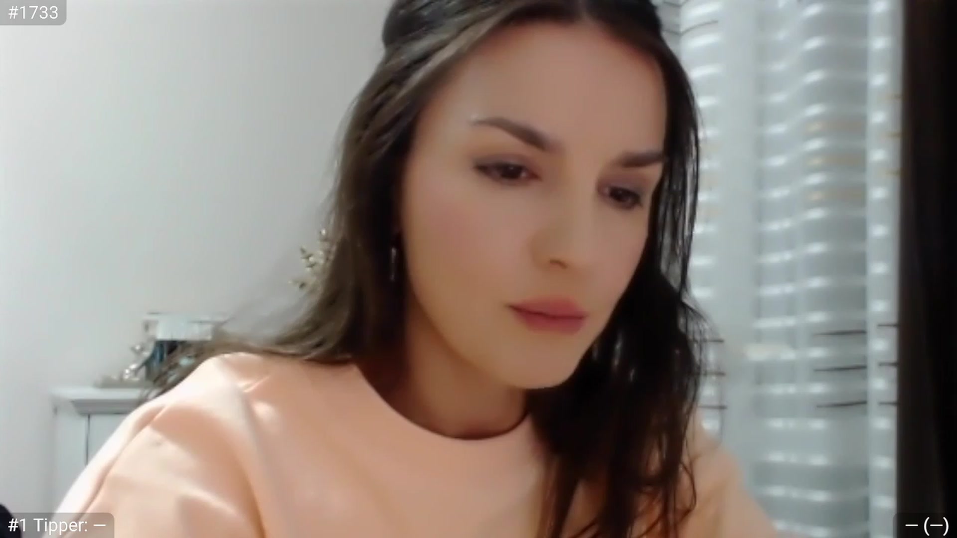 Gallery image thumbnail from CaramelFudge's myfreecams stream on, 04/15/2023, 20:34 image 11 of 20
