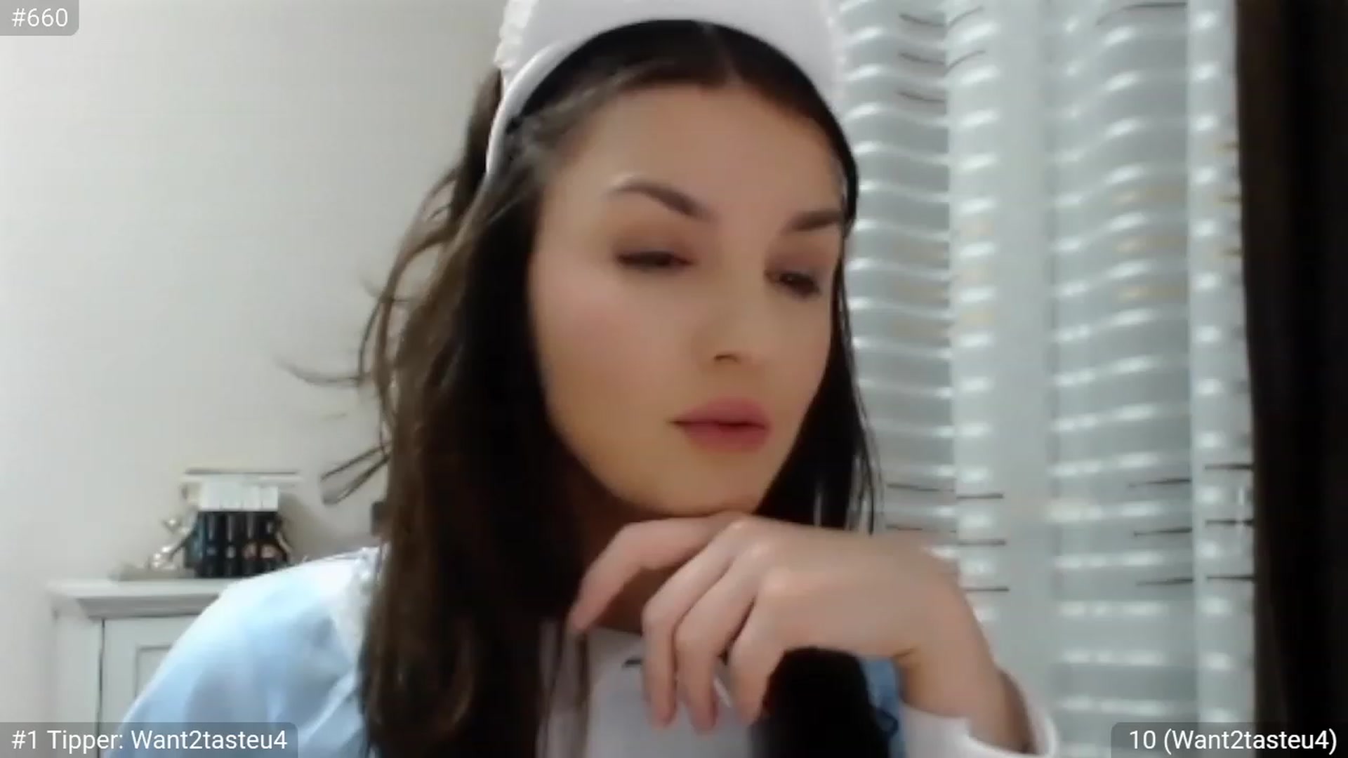 Gallery image thumbnail from CaramelFudge's myfreecams stream on, 04/21/2023, 23:29 image 1 of 20