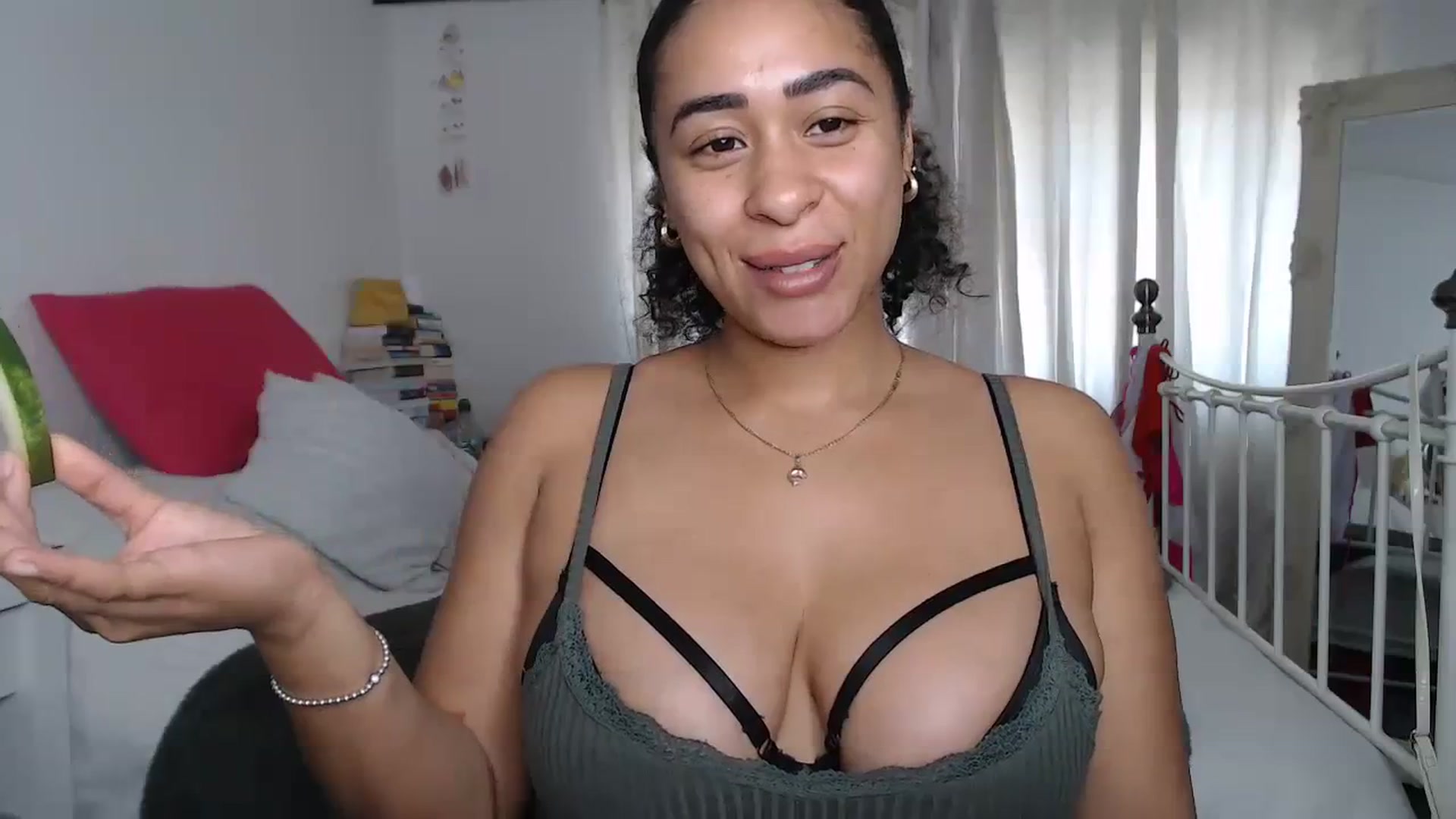Gallery image thumbnail from Caramel_uk's myfreecams stream on, 09/16/2023, 09:43 image 11 of 20