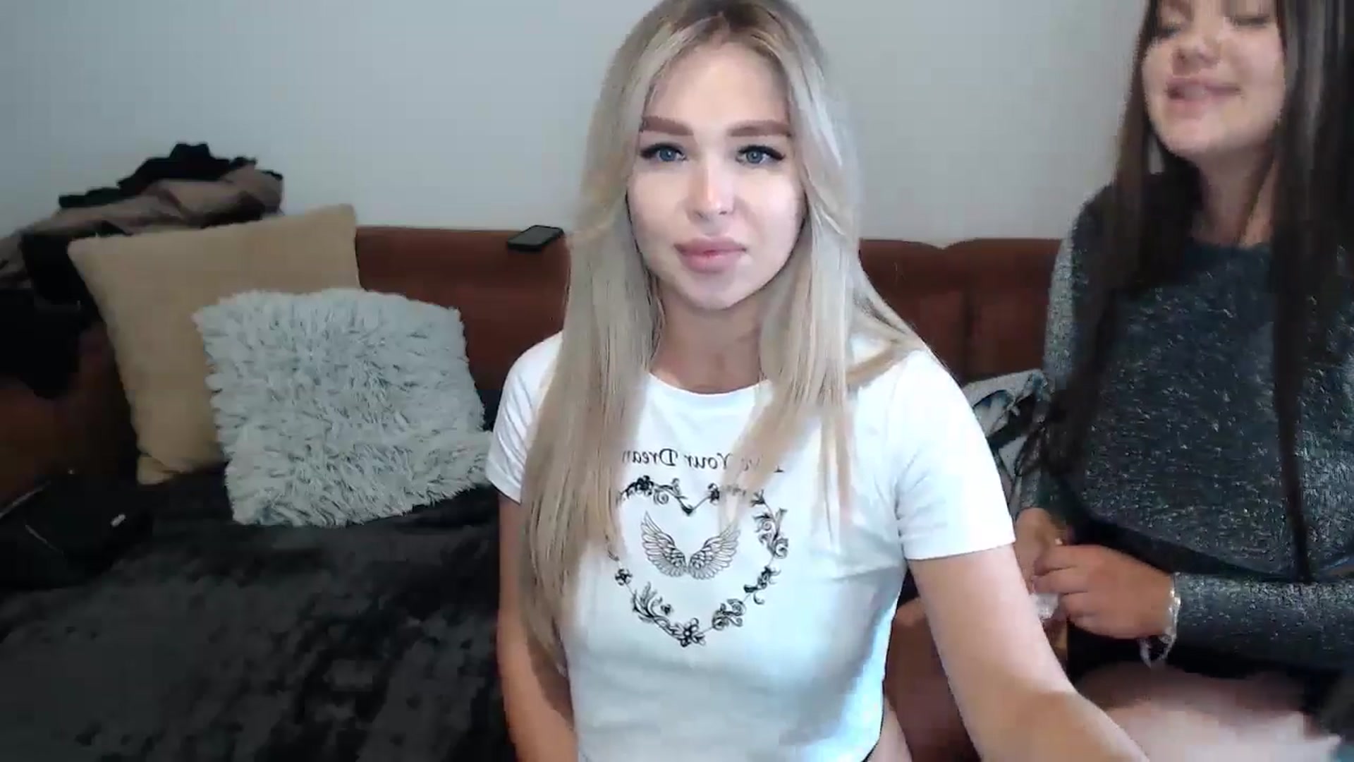Gallery image thumbnail from Caramelkaa's myfreecams stream on, 04/28/2024, 10:53 image 20 of 20