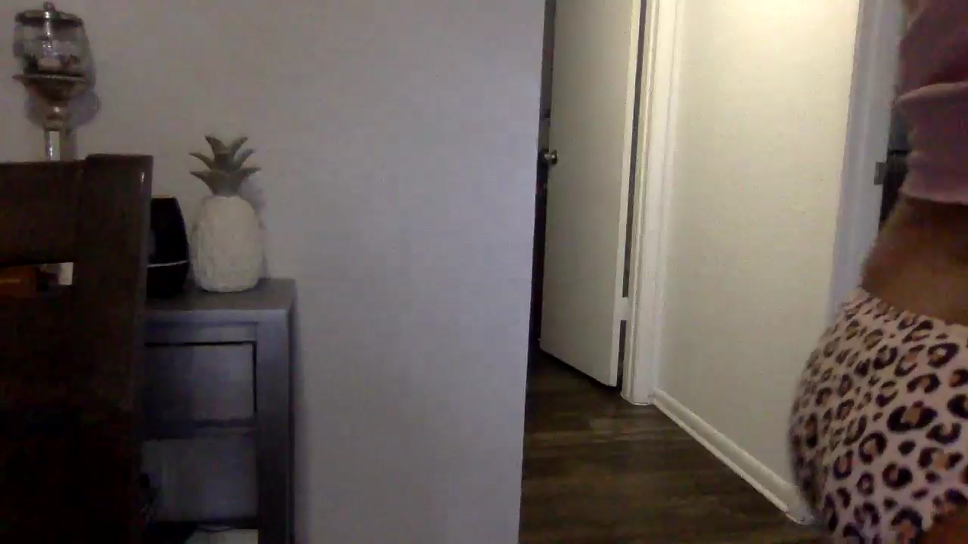 Gallery image thumbnail from Caramelqueene's myfreecams stream on, 06/02/2024, 19:16 image 8 of 20