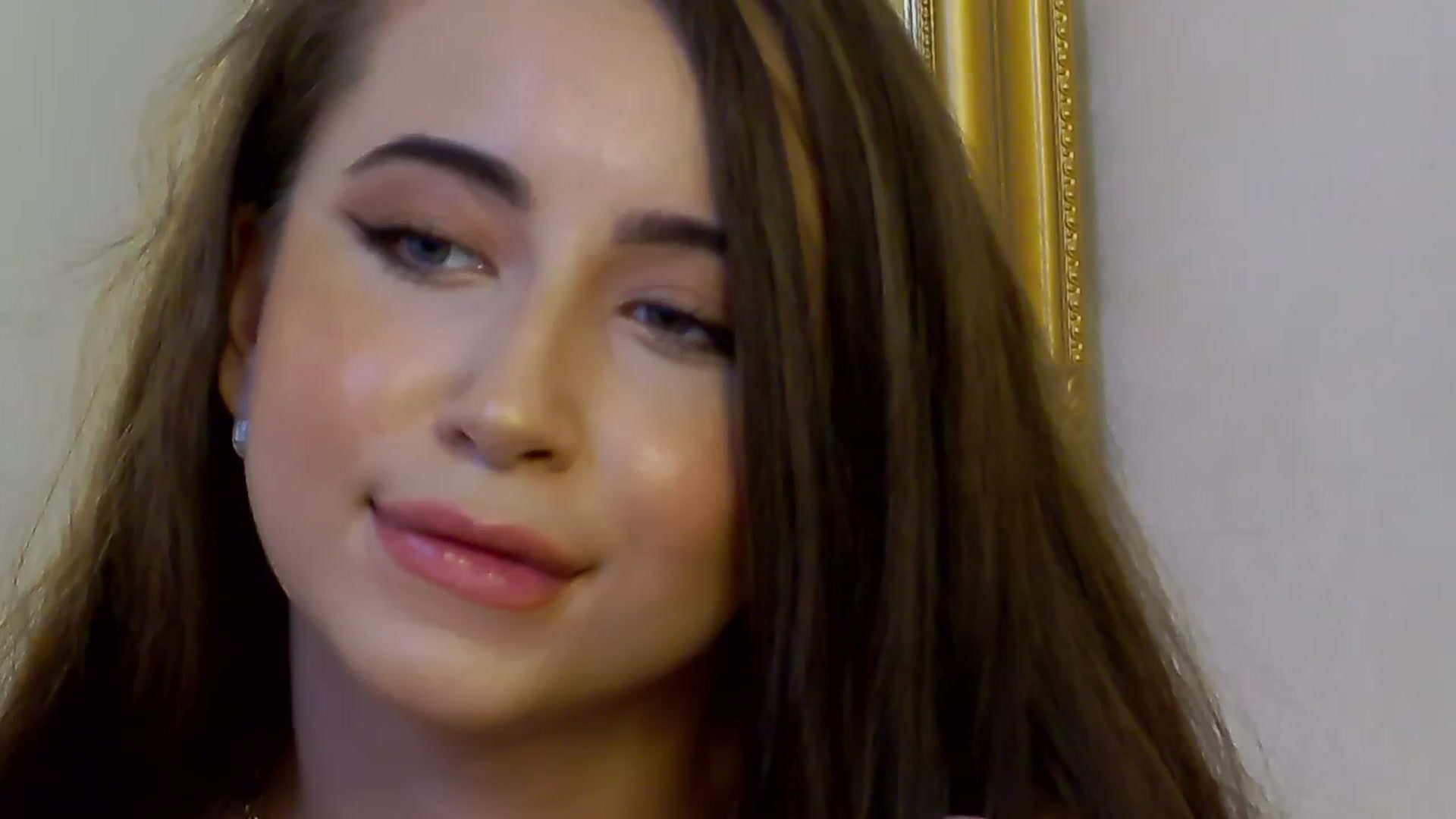 Gallery image thumbnail from CarlaGavin's myfreecams stream on, 09/29/2024, 12:39 image 4 of 20