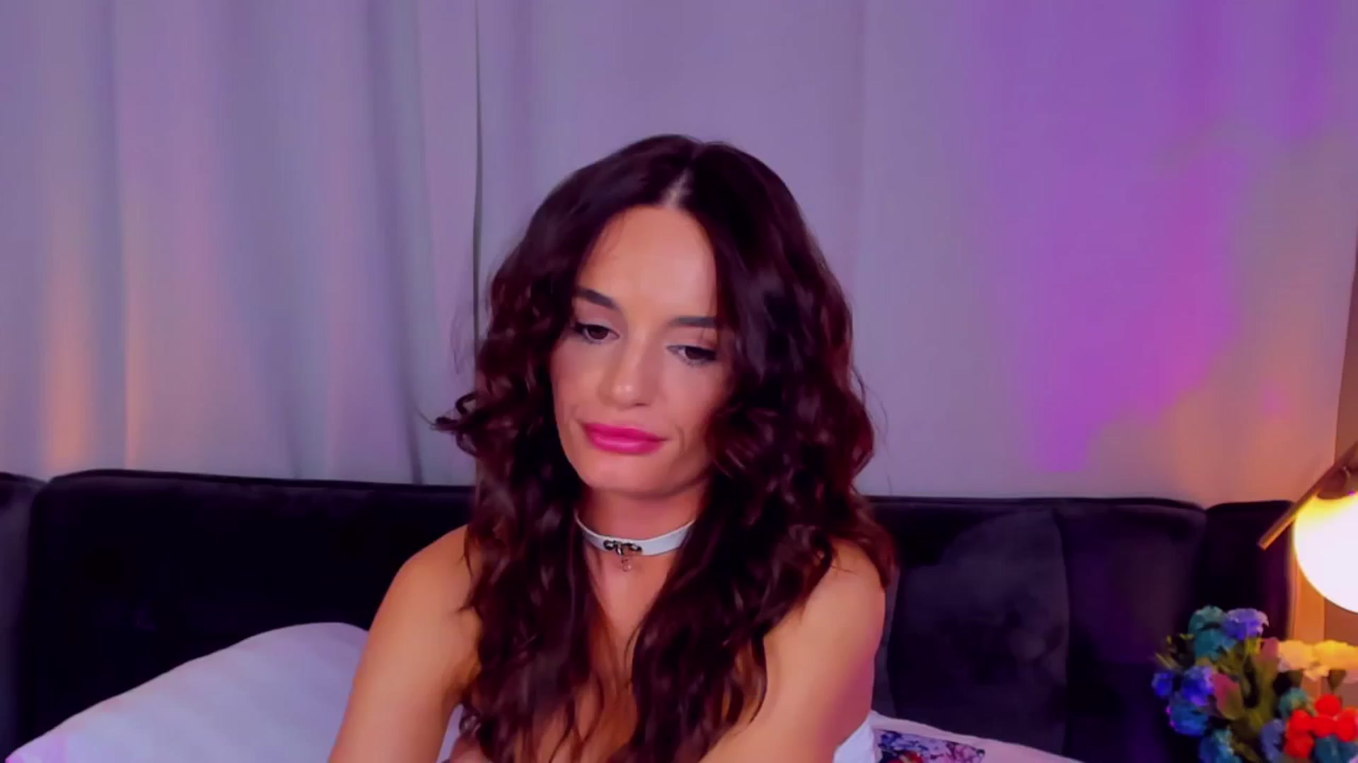 Gallery image thumbnail from CarlaWhiteX's myfreecams stream on, 09/09/2025, 10:47 image 7 of 20