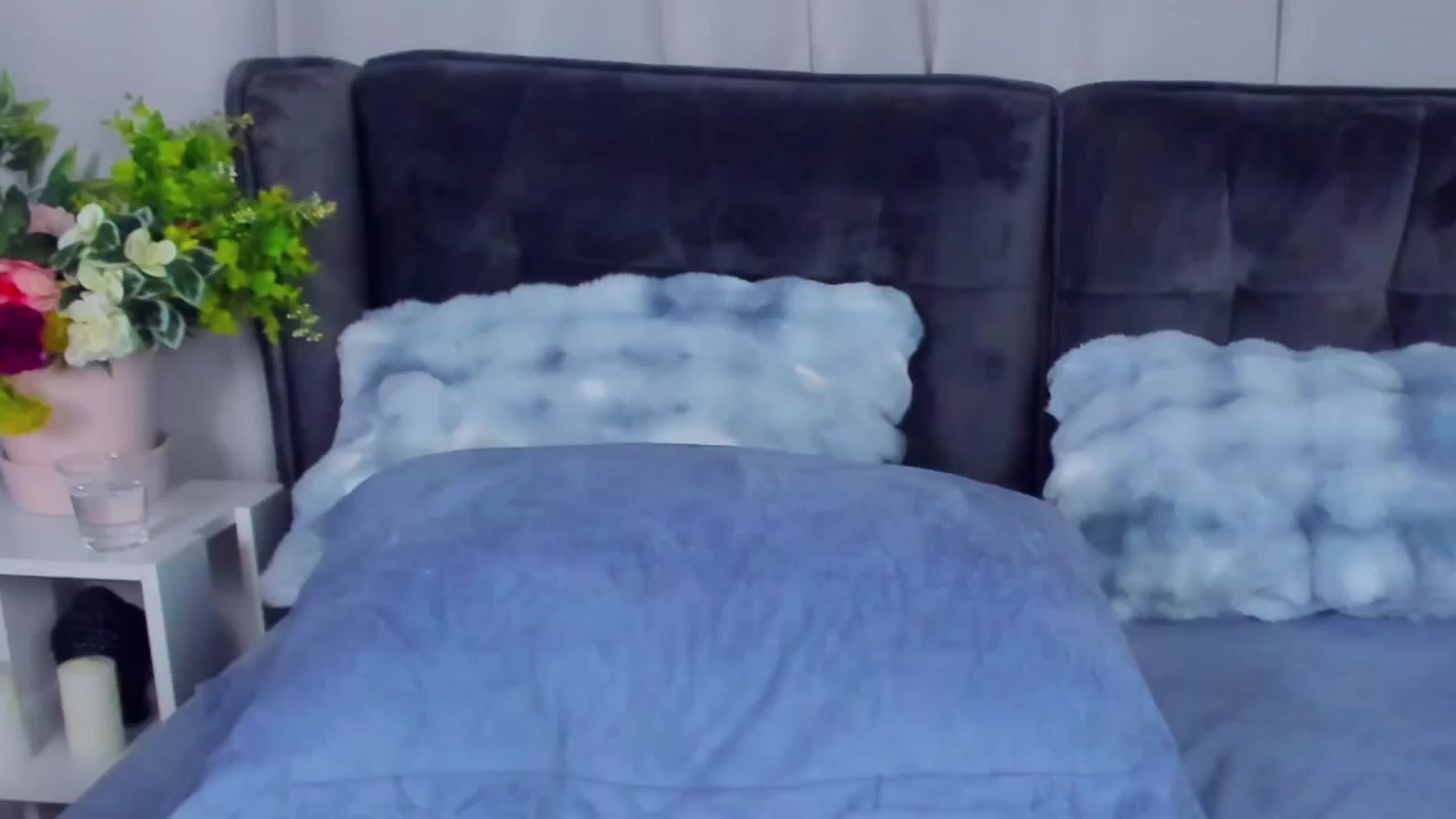 Gallery image thumbnail from CarlaWhiteX's myfreecams stream on, 05/04/2026, 10:42 image 16 of 20