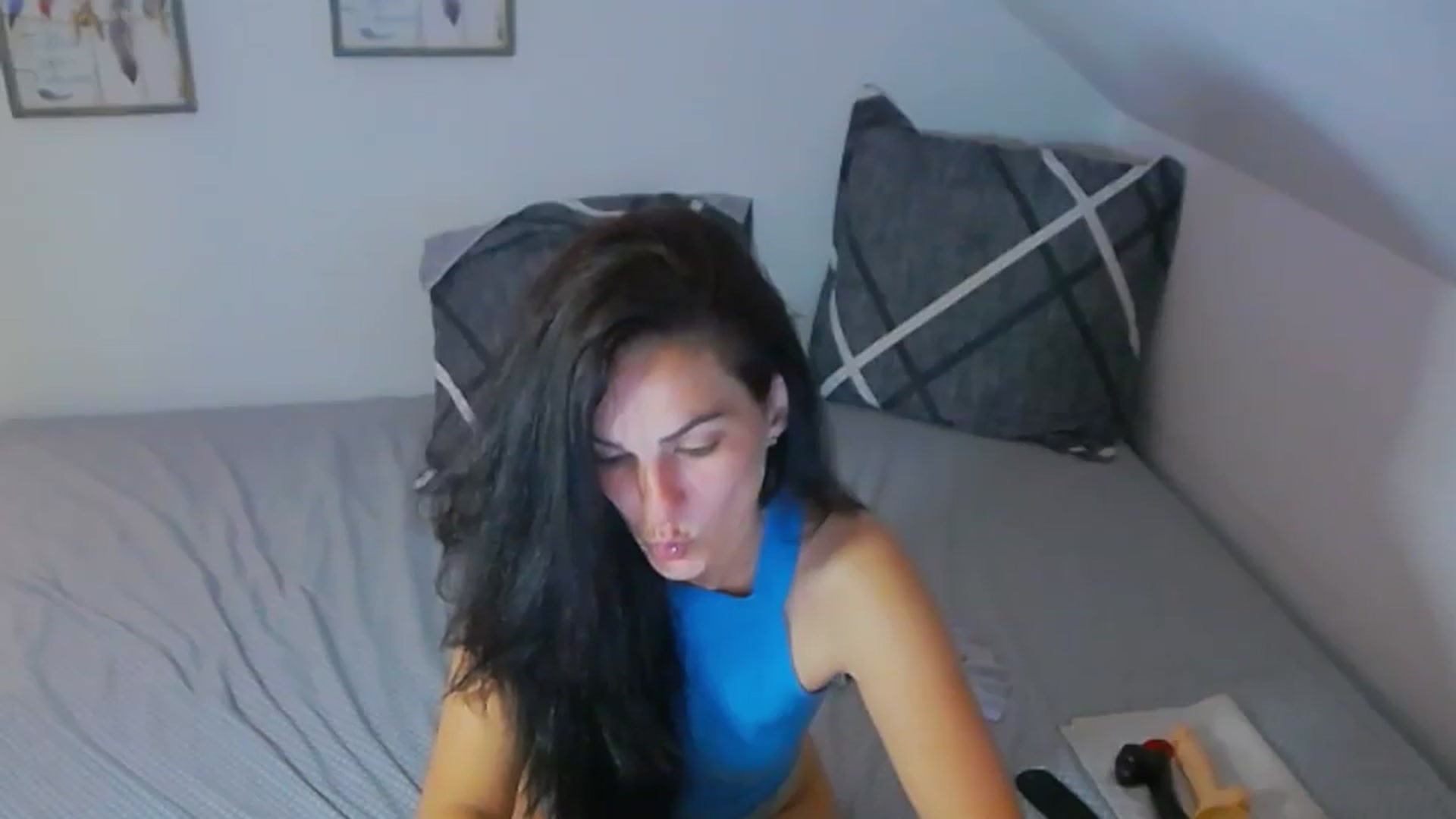 Gallery image thumbnail from CarlyyRose's myfreecams stream on, 05/07/2026, 14:10 image 17 of 20
