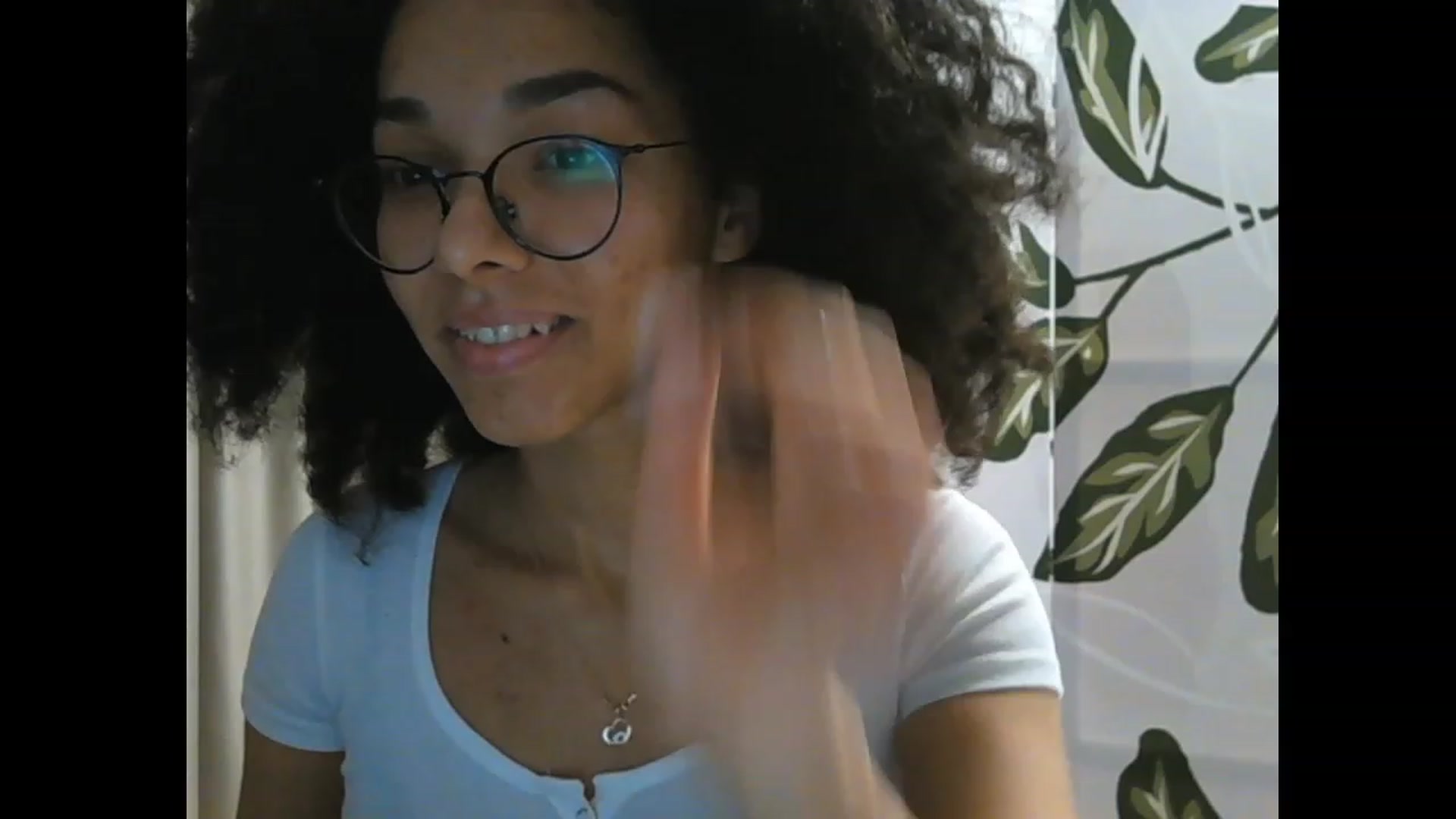 Gallery image thumbnail from Carmel_Dee's myfreecams stream on, 04/06/2023, 24:01 image 20 of 20