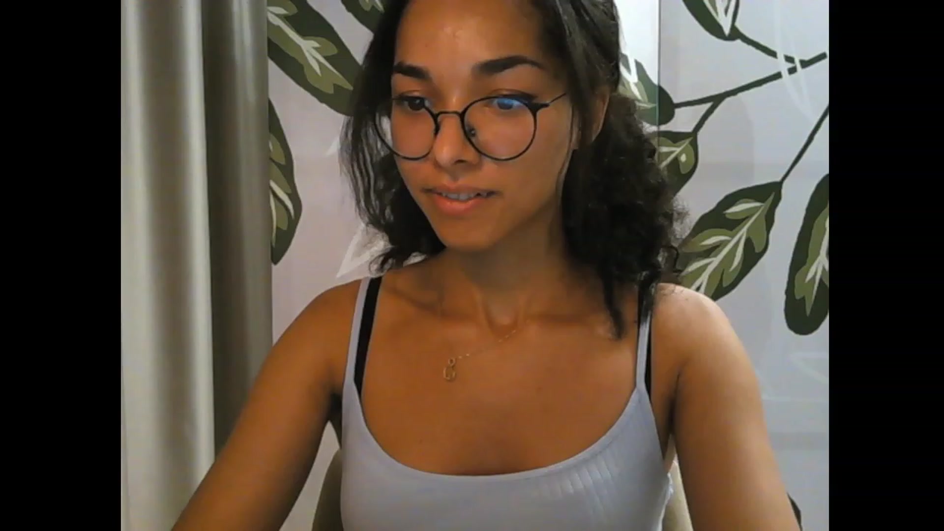 Gallery image thumbnail from Carmel_Dee's myfreecams stream on, 09/24/2023, 23:56 image 4 of 20