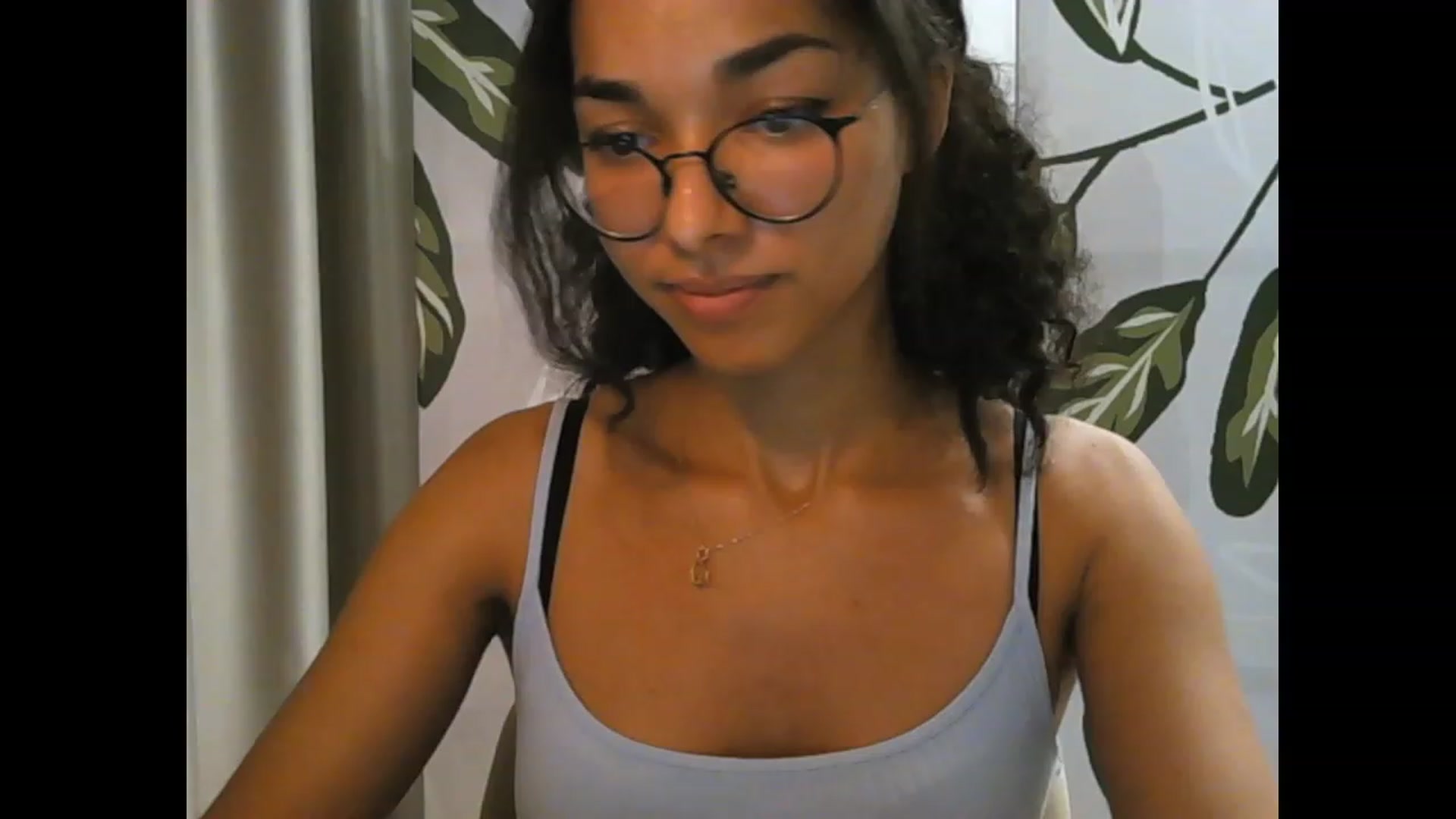 Gallery image thumbnail from Carmel_Dee's myfreecams stream on, 09/24/2023, 23:56 image 3 of 20