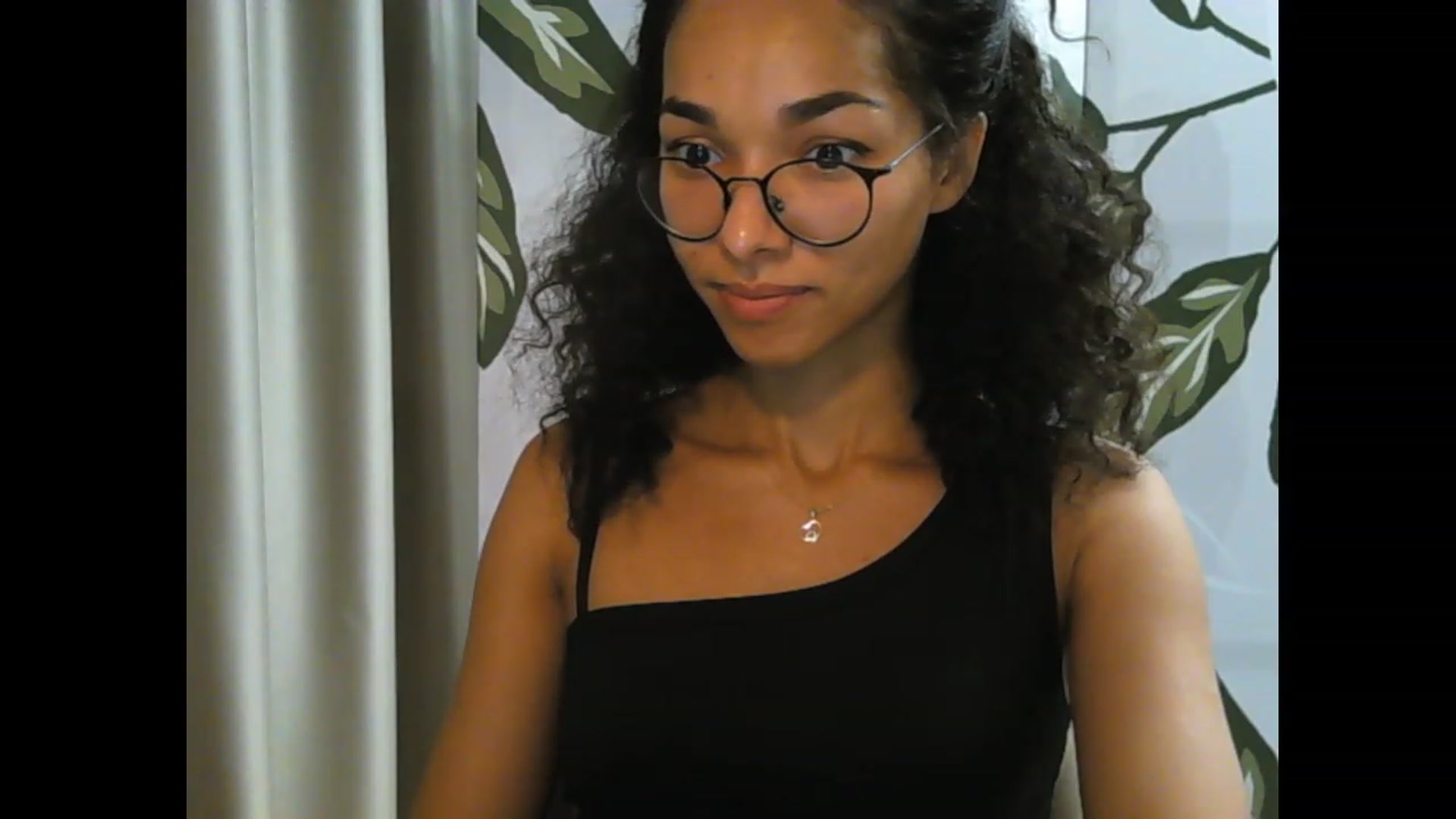 Gallery image thumbnail from Carmel_Dee's myfreecams stream on, 09/27/2023, 24:50 image 20 of 20