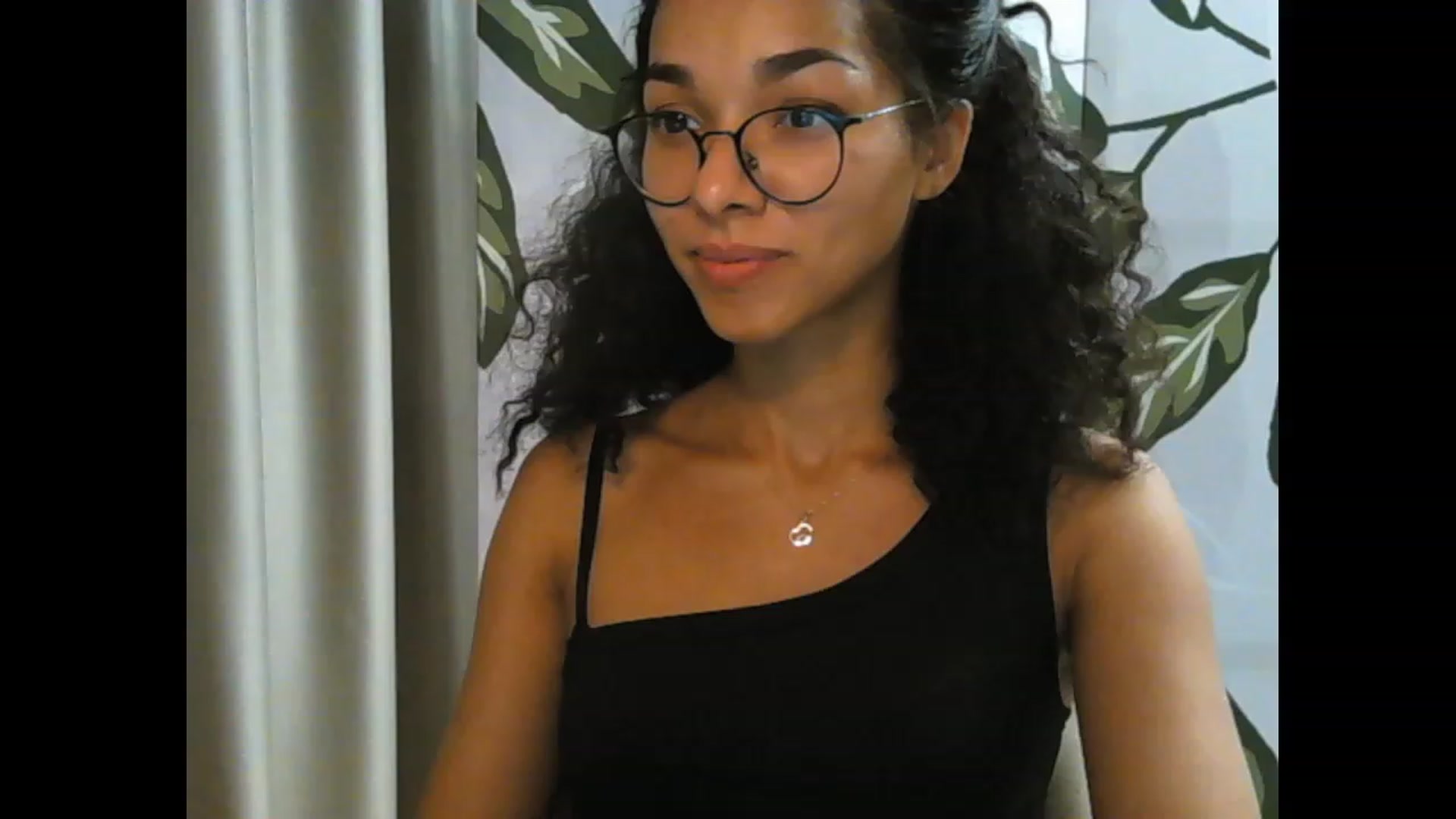 Gallery image thumbnail from Carmel_Dee's myfreecams stream on, 09/27/2023, 24:50 image 2 of 20