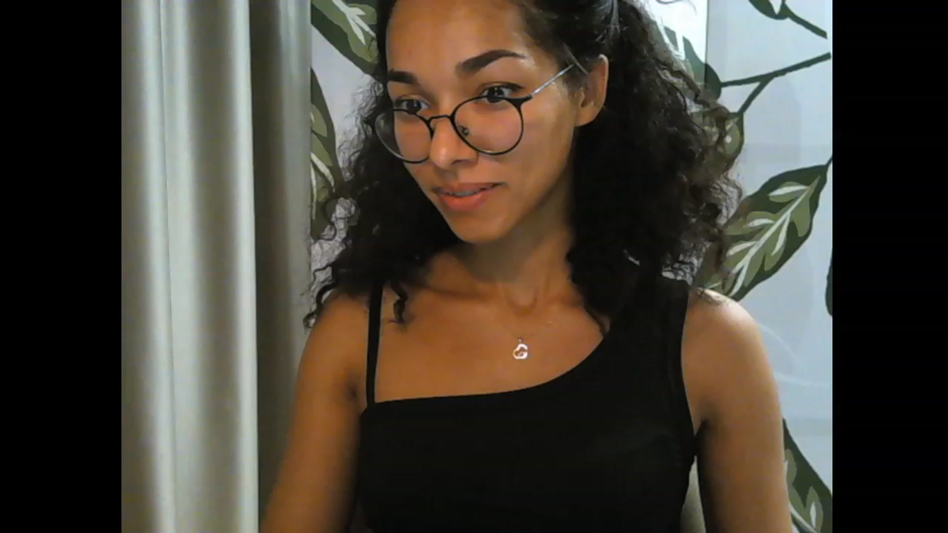 Gallery image thumbnail from Carmel_Dee's myfreecams stream on, 09/27/2023, 24:50 image 6 of 20