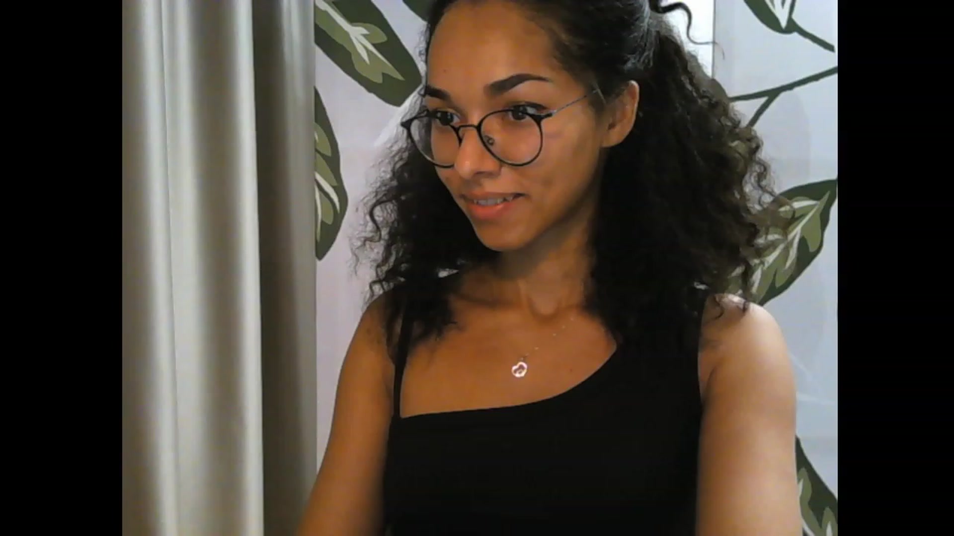Gallery image thumbnail from Carmel_Dee's myfreecams stream on, 09/27/2023, 02:21 image 20 of 20