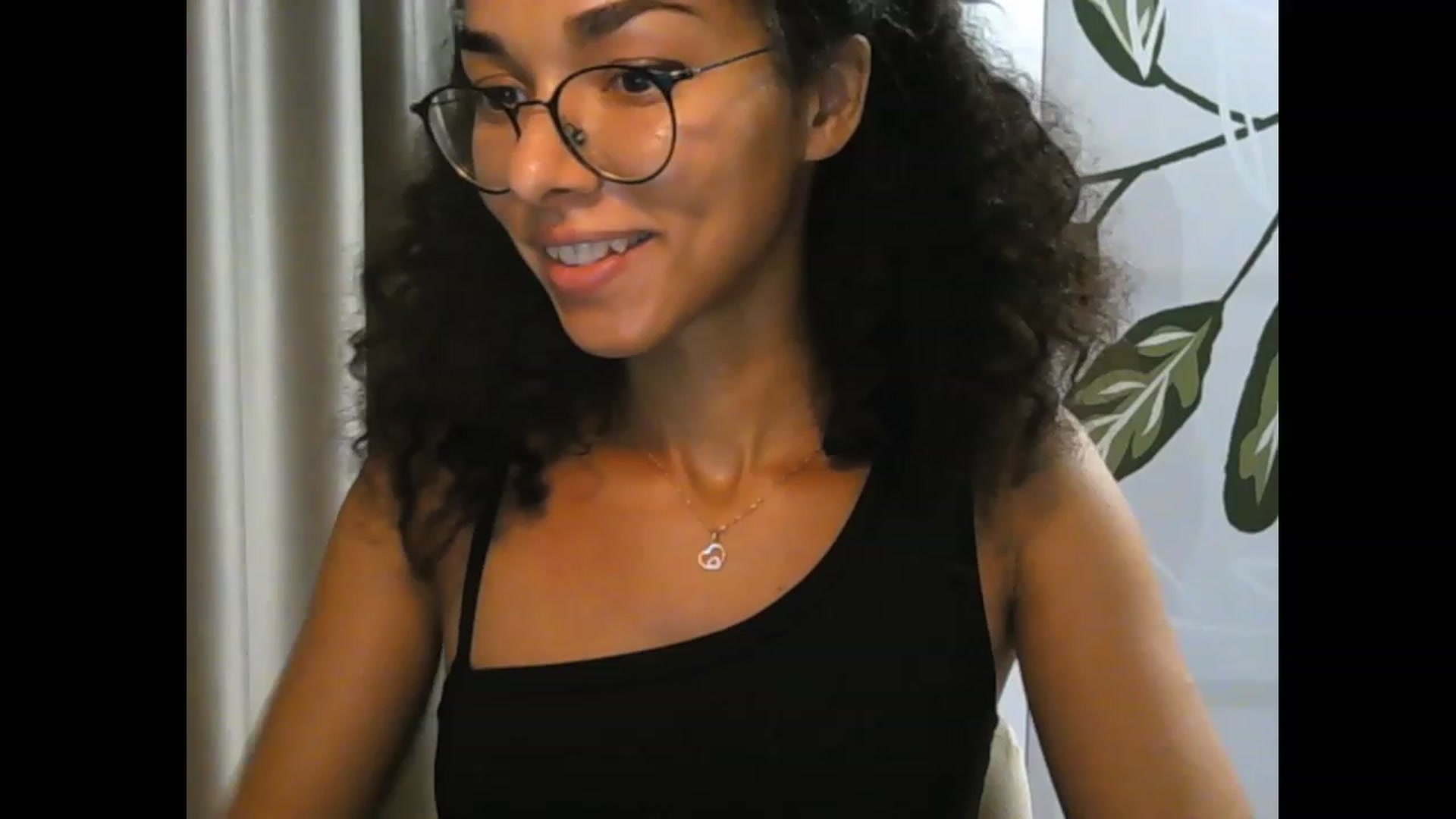 Gallery image thumbnail from Carmel_Dee's myfreecams stream on, 09/27/2023, 04:41 image 20 of 20