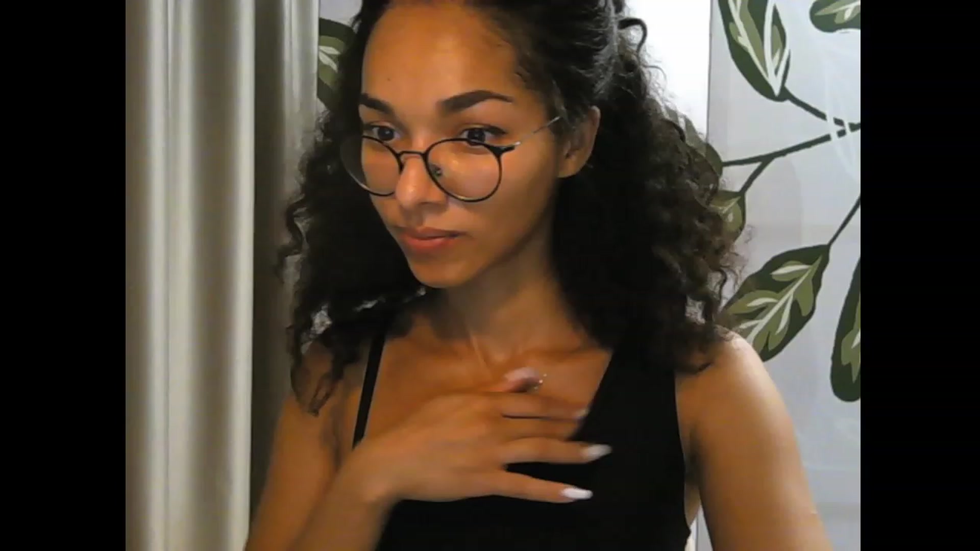 Gallery image thumbnail from Carmel_Dee's myfreecams stream on, 09/27/2023, 04:41 image 5 of 20