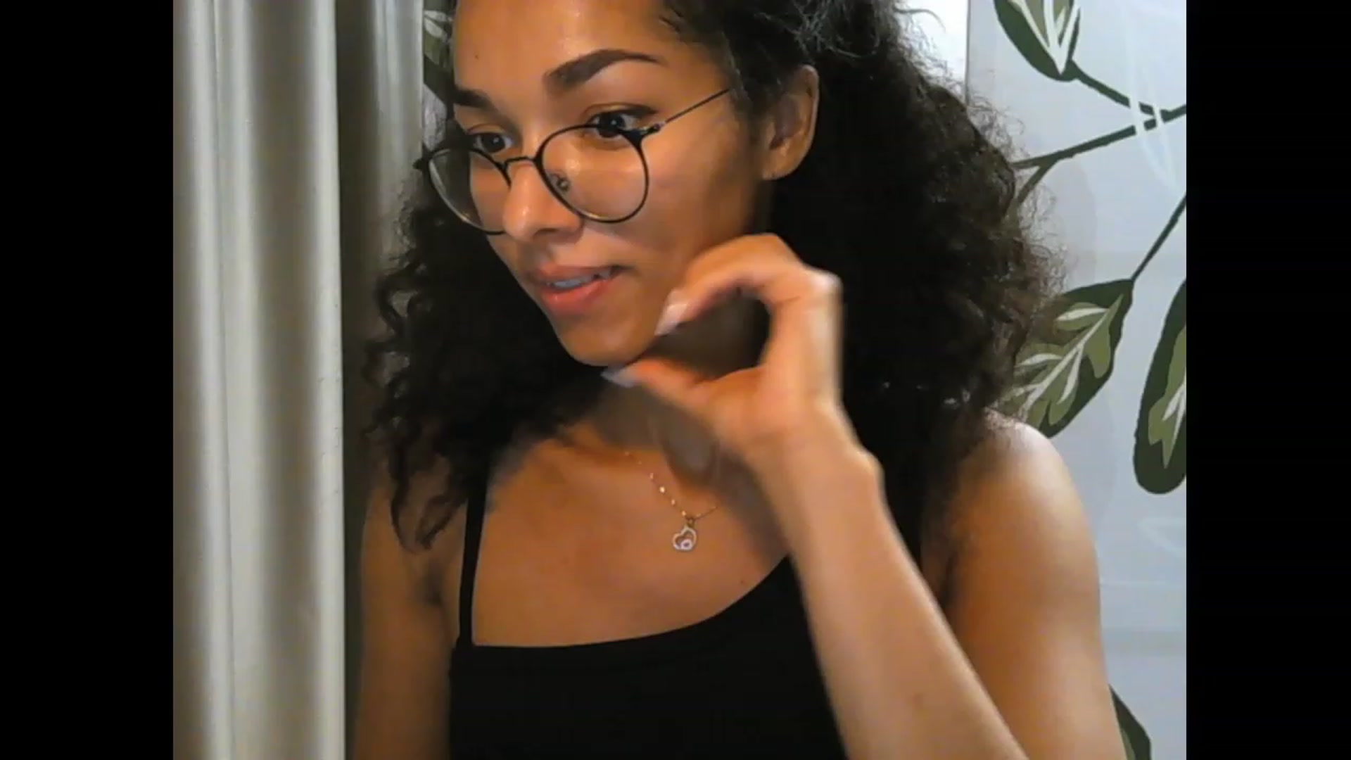 Gallery image thumbnail from Carmel_Dee's myfreecams stream on, 09/27/2023, 04:41 image 15 of 20