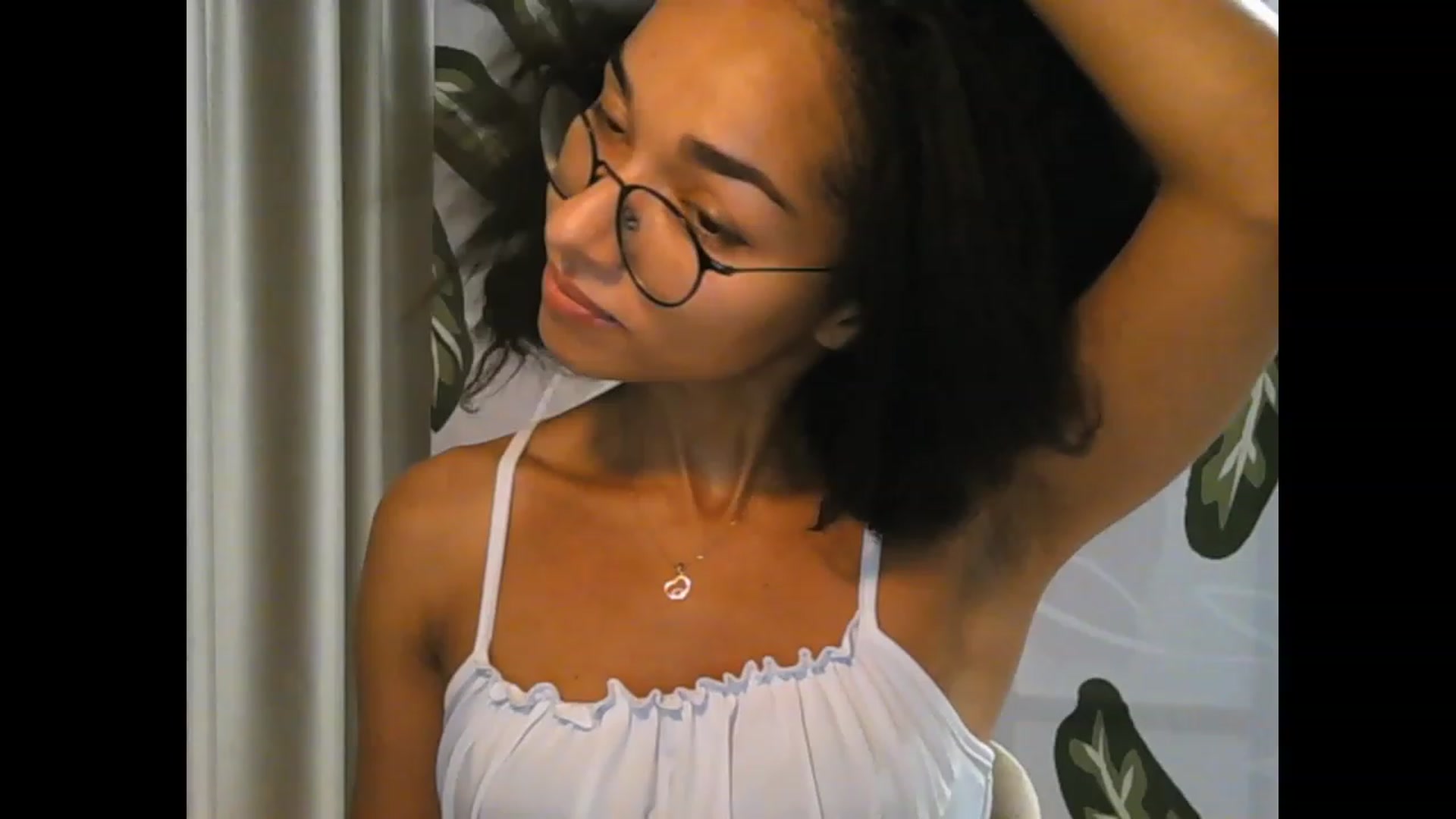 Gallery image thumbnail from Carmel_Dee's myfreecams stream on, 09/29/2023, 24:25 image 19 of 20