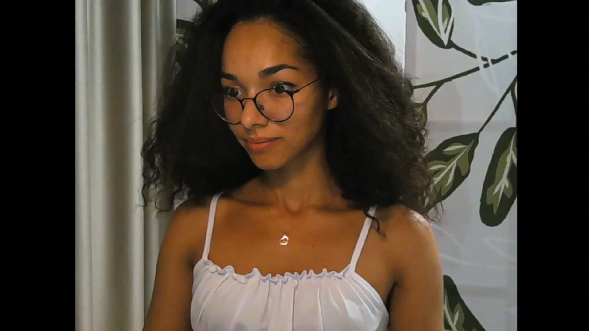 Gallery image thumbnail from Carmel_Dee's myfreecams stream on, 09/29/2023, 24:25 image 2 of 20