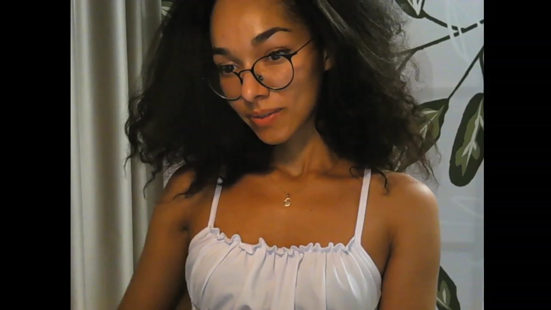 Gallery image thumbnail from Carmel_Dee's myfreecams stream on, 09/29/2023, 01:25 image 20 of 20