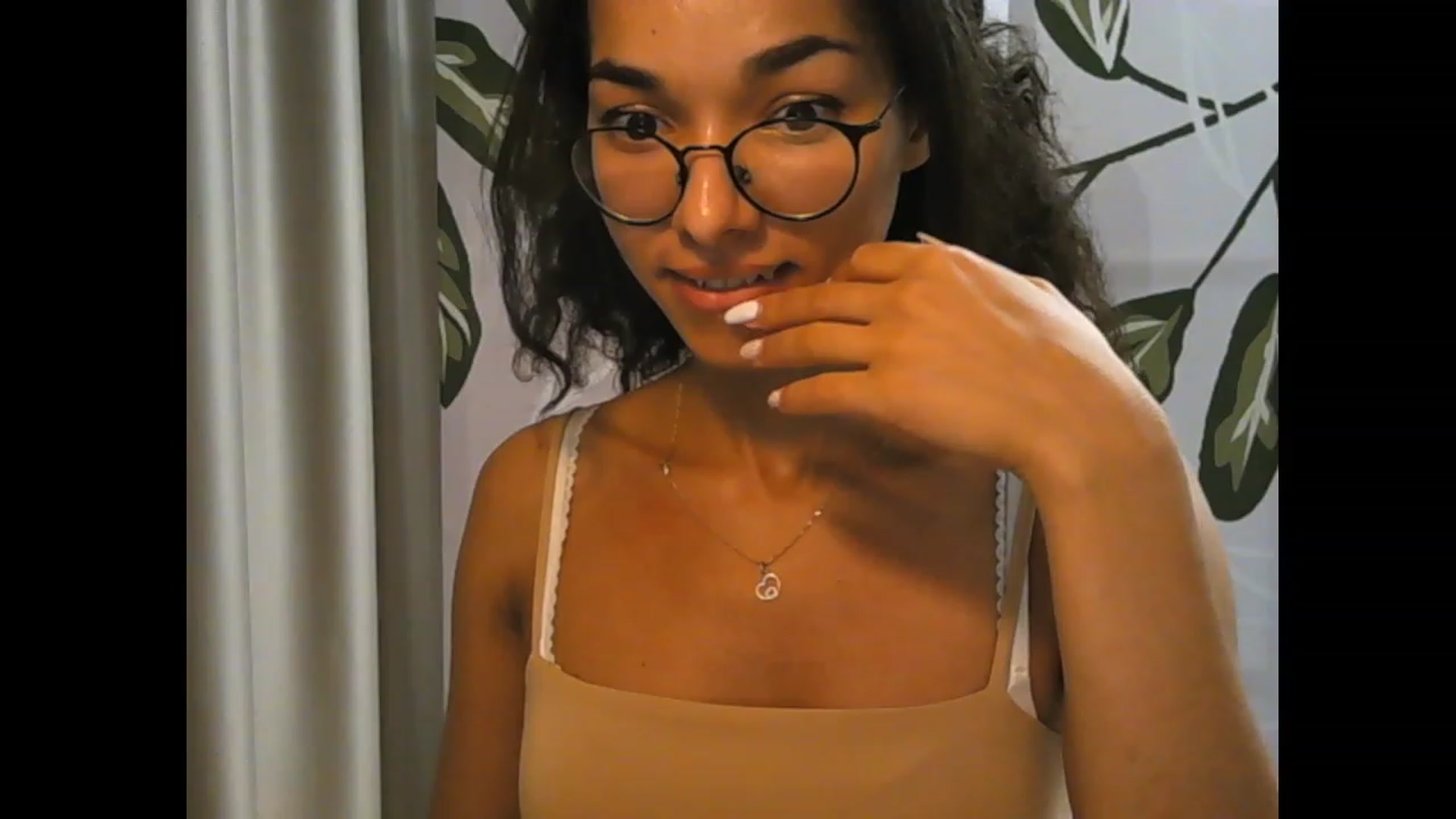 Gallery image thumbnail from Carmel_Dee's myfreecams stream on, 09/30/2023, 03:30 image 19 of 20