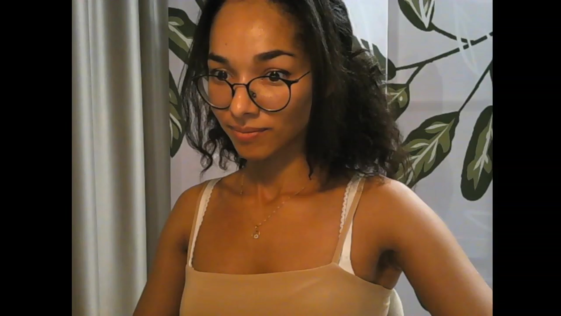Gallery image thumbnail from Carmel_Dee's myfreecams stream on, 09/30/2023, 03:30 image 20 of 20