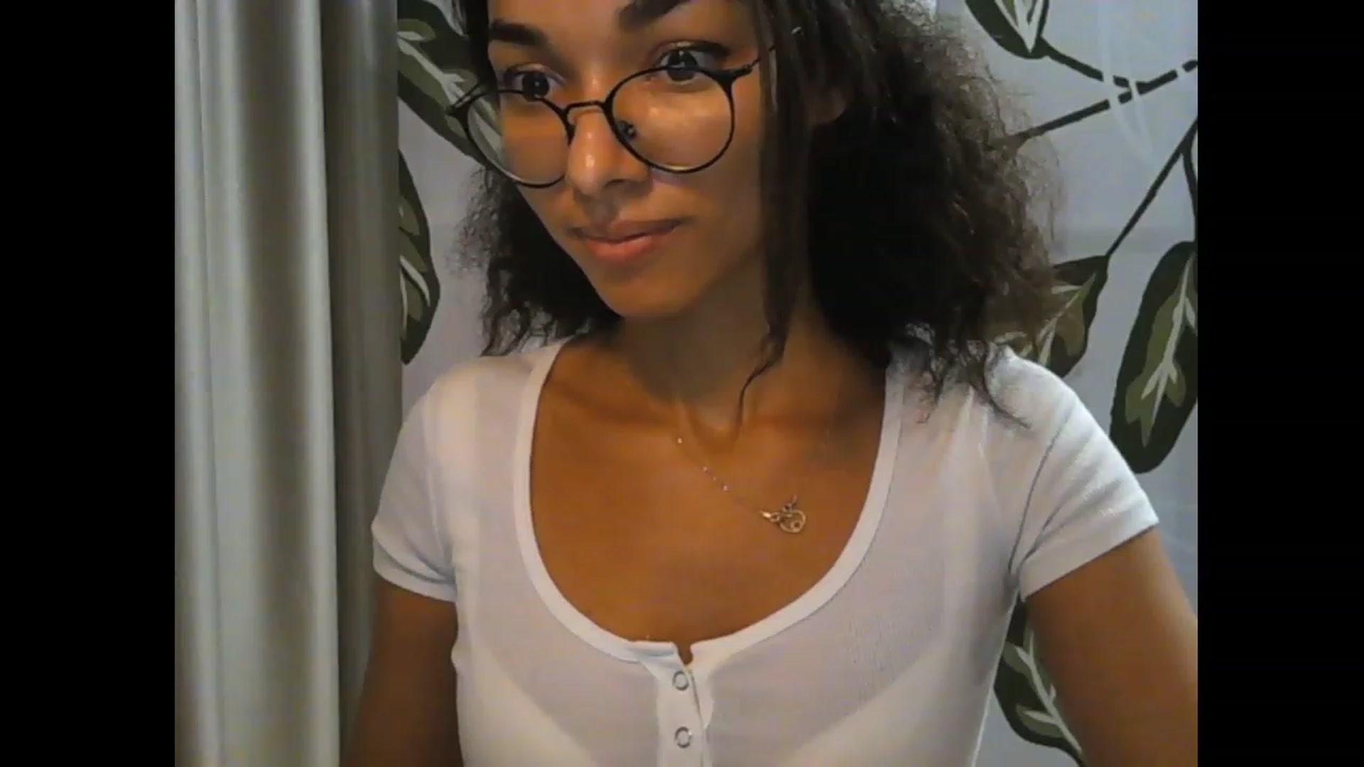 Gallery image thumbnail from Carmel_Dee's myfreecams stream on, 10/02/2023, 03:37 image 20 of 20