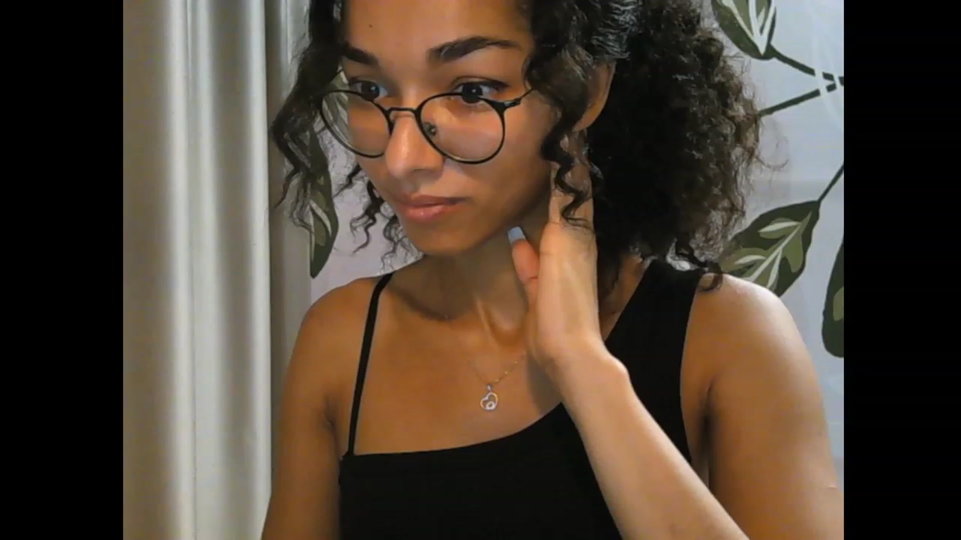Gallery image thumbnail from Carmel_Dee's myfreecams stream on, 10/04/2023, 14:24 image 7 of 20