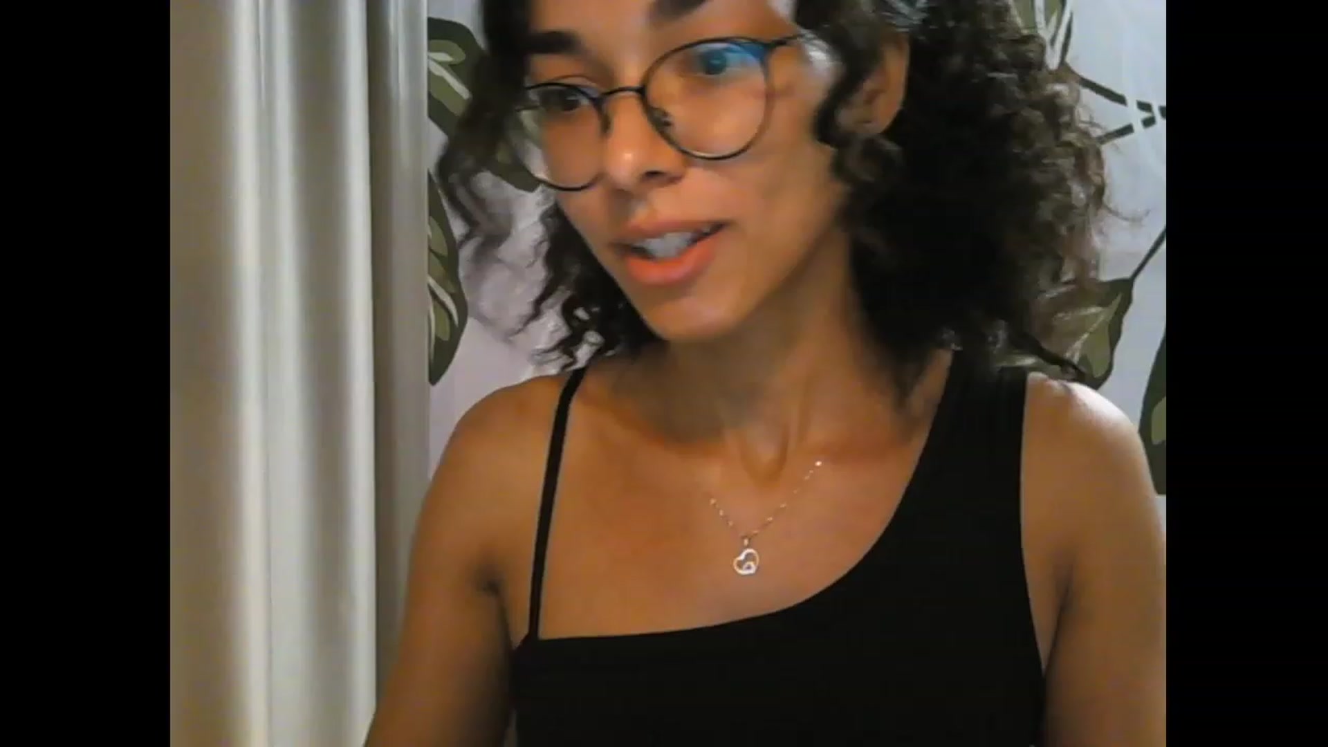 Gallery image thumbnail from Carmel_Dee's myfreecams stream on, 10/04/2023, 14:24 image 5 of 20