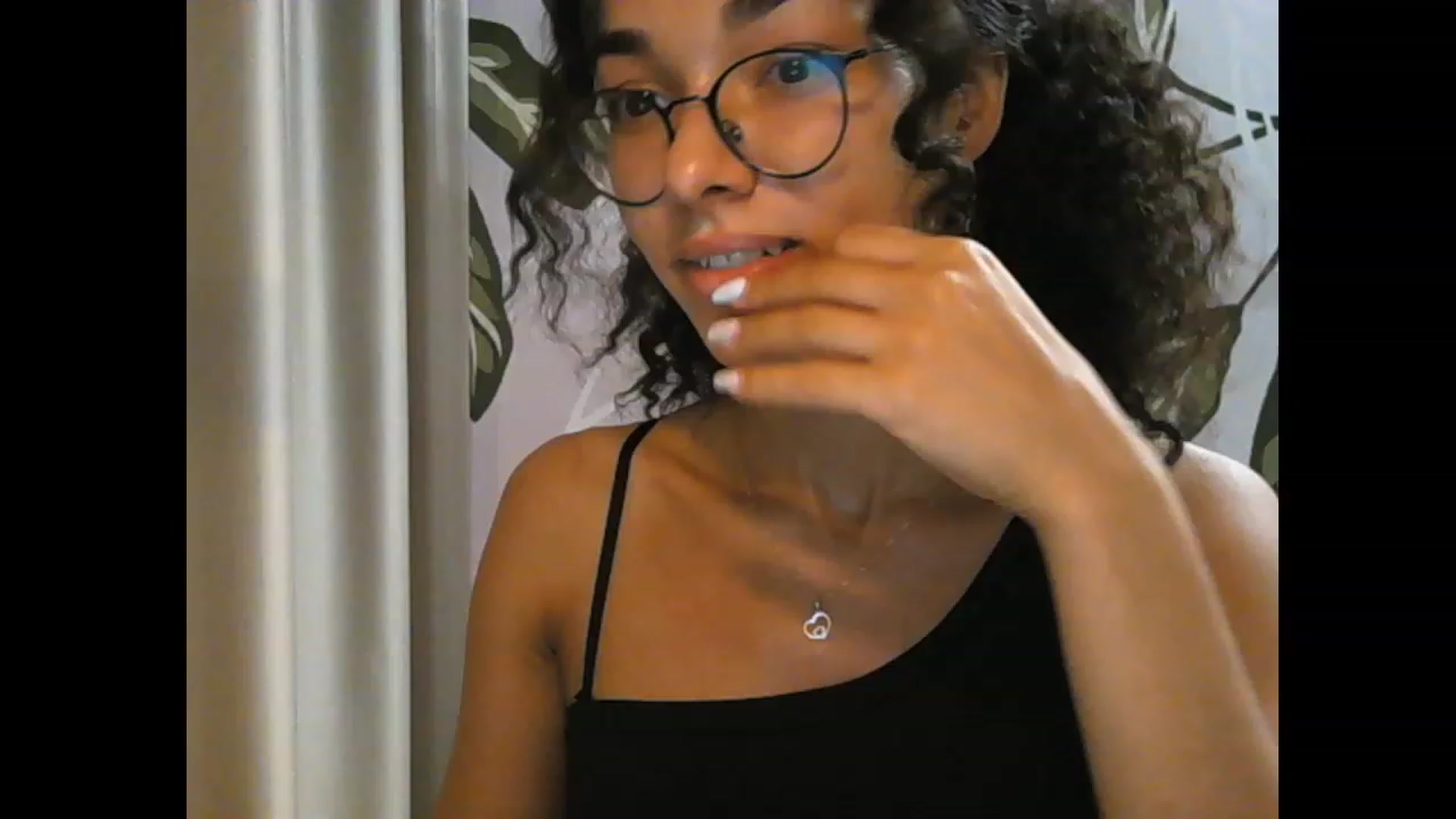 Gallery image thumbnail from Carmel_Dee's myfreecams stream on, 10/04/2023, 14:24 image 17 of 20