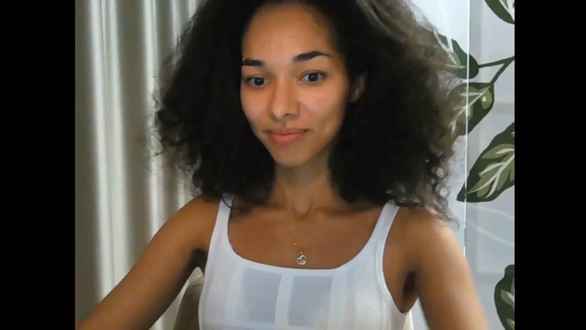 Gallery image thumbnail from Carmel_Dee's myfreecams stream on, 11/17/2023, 23:40 image 16 of 20