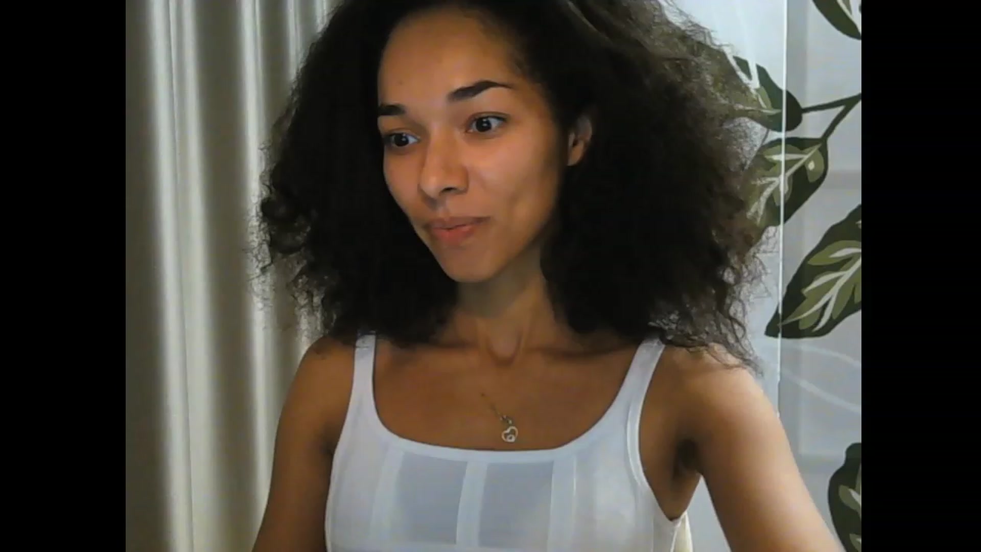 Gallery image thumbnail from Carmel_Dee's myfreecams stream on, 11/17/2023, 23:40 image 12 of 20