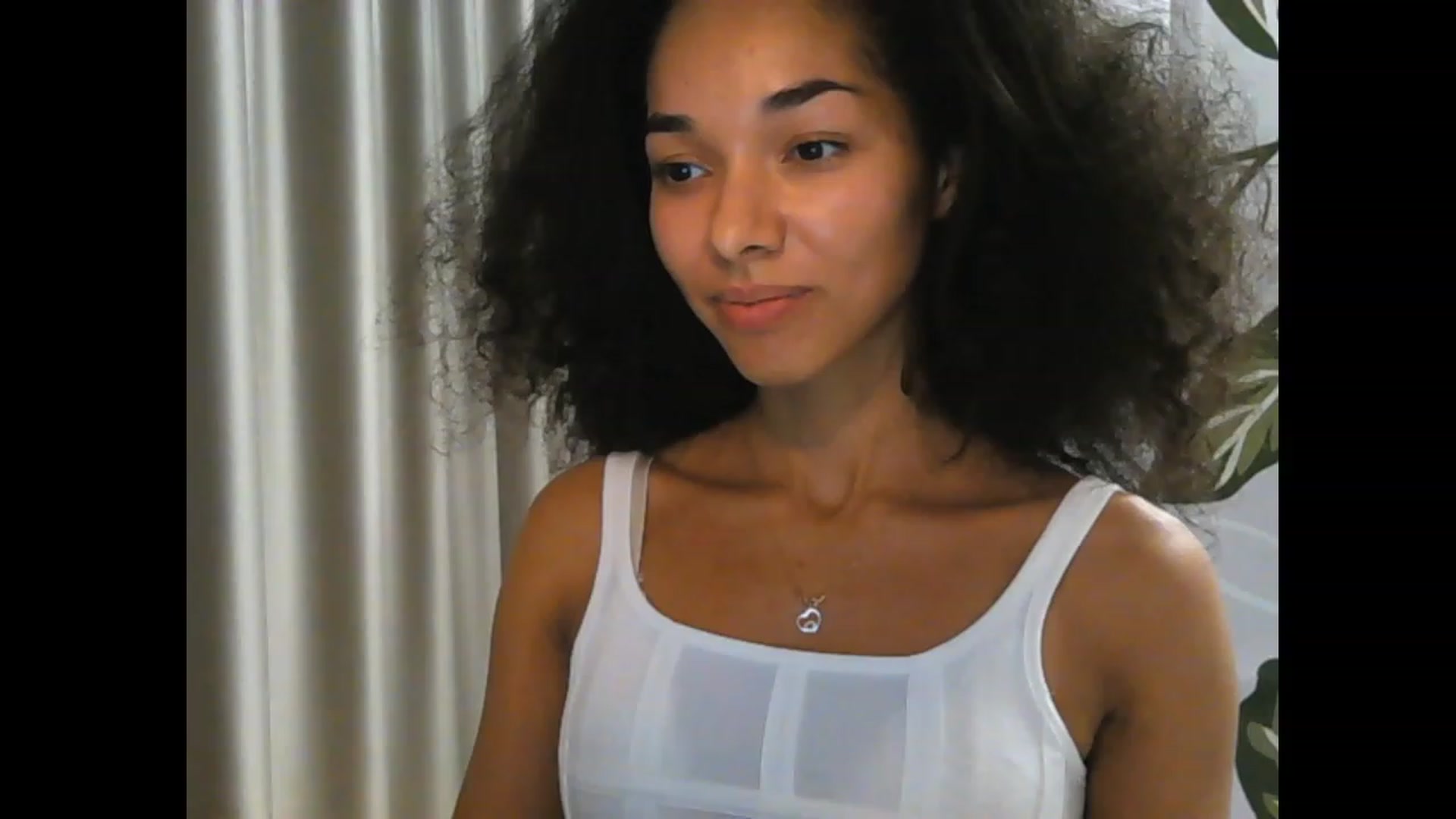 Gallery image thumbnail from Carmel_Dee's myfreecams stream on, 11/18/2023, 01:47 image 7 of 20