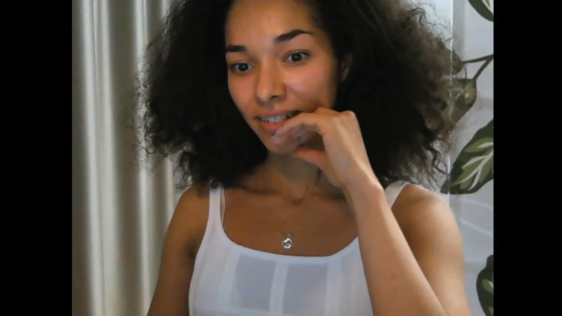 Gallery image thumbnail from Carmel_Dee's myfreecams stream on, 11/18/2023, 01:47 image 6 of 20