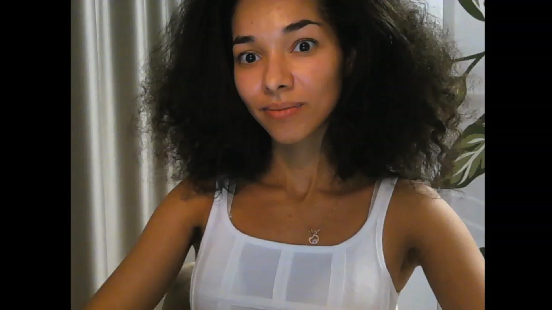Gallery image thumbnail from Carmel_Dee's myfreecams stream on, 11/18/2023, 01:47 image 17 of 20
