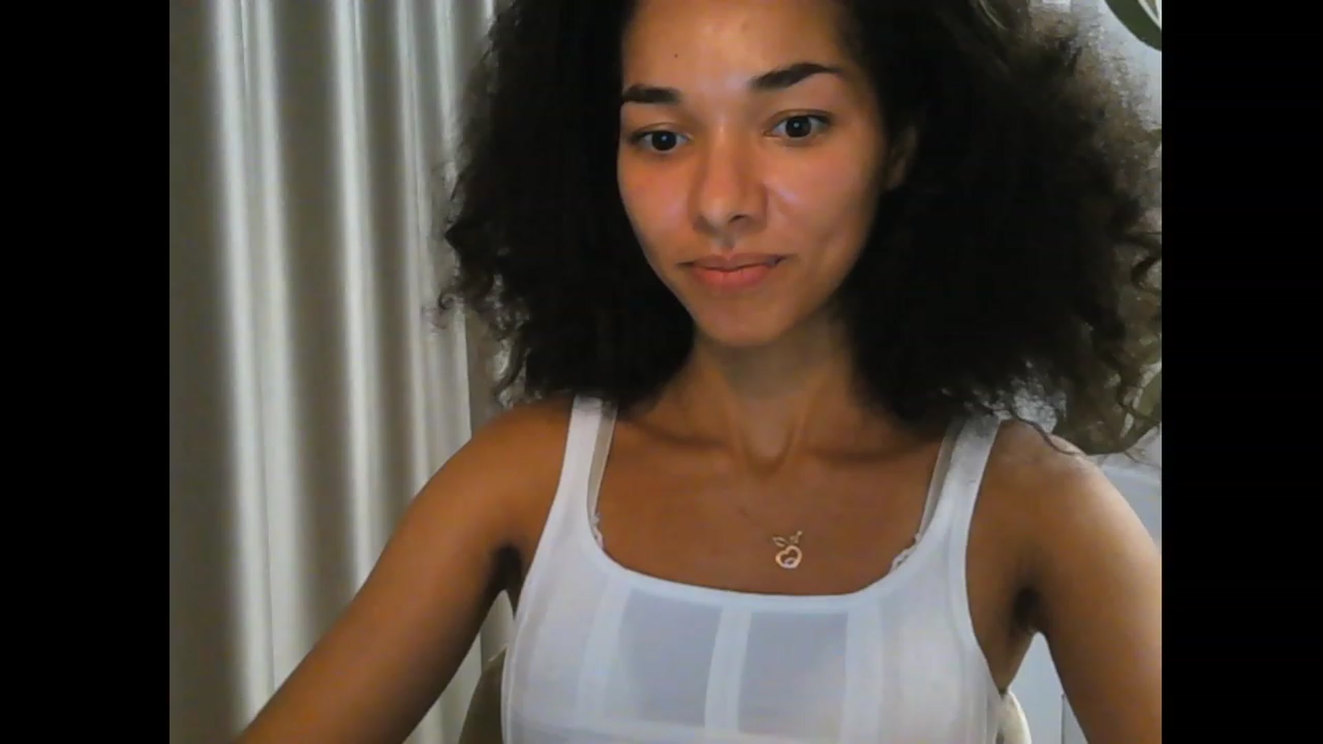 Gallery image thumbnail from Carmel_Dee's myfreecams stream on, 11/18/2023, 04:15 image 8 of 20