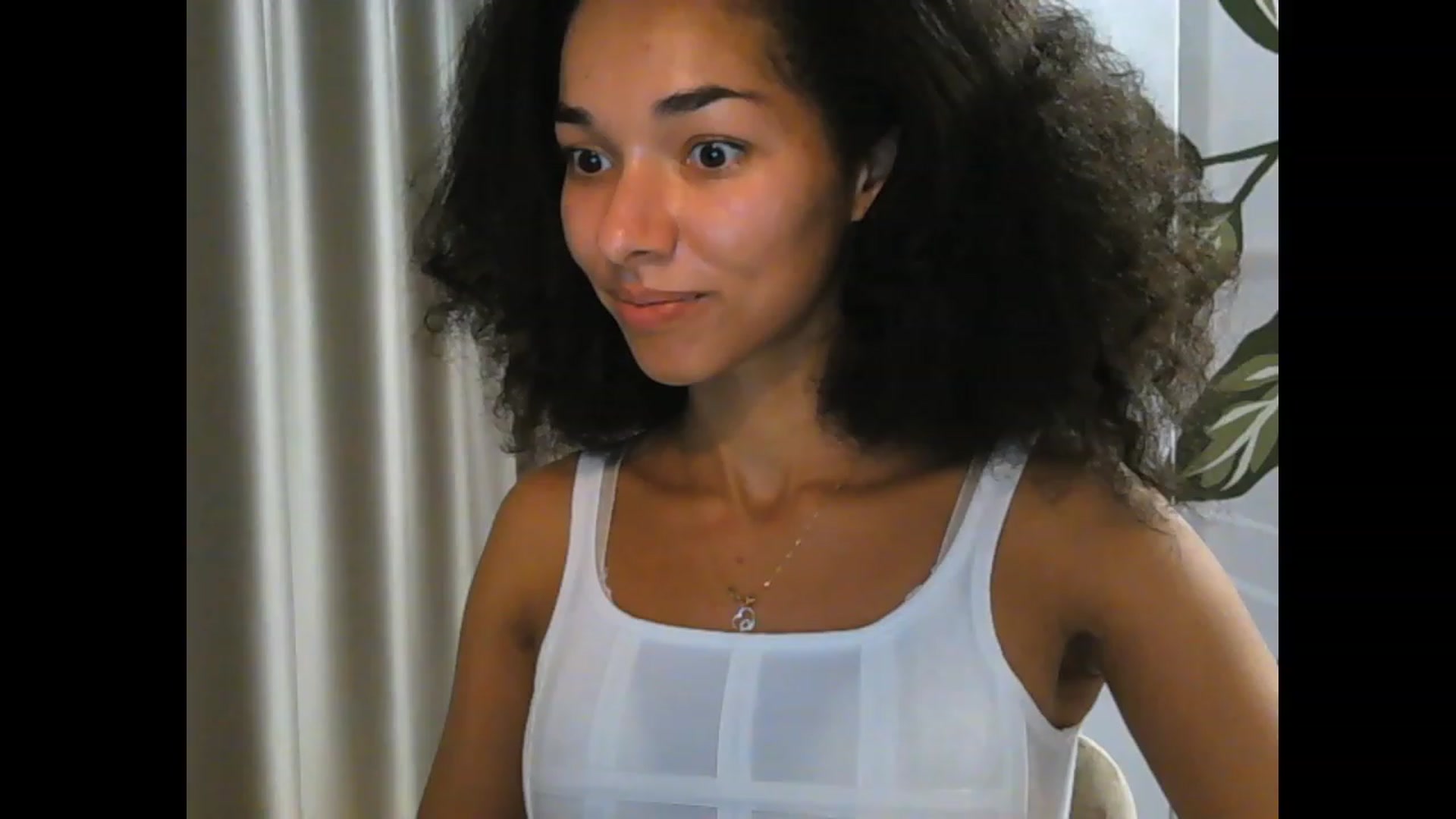 Gallery image thumbnail from Carmel_Dee's myfreecams stream on, 11/18/2023, 04:15 image 11 of 20