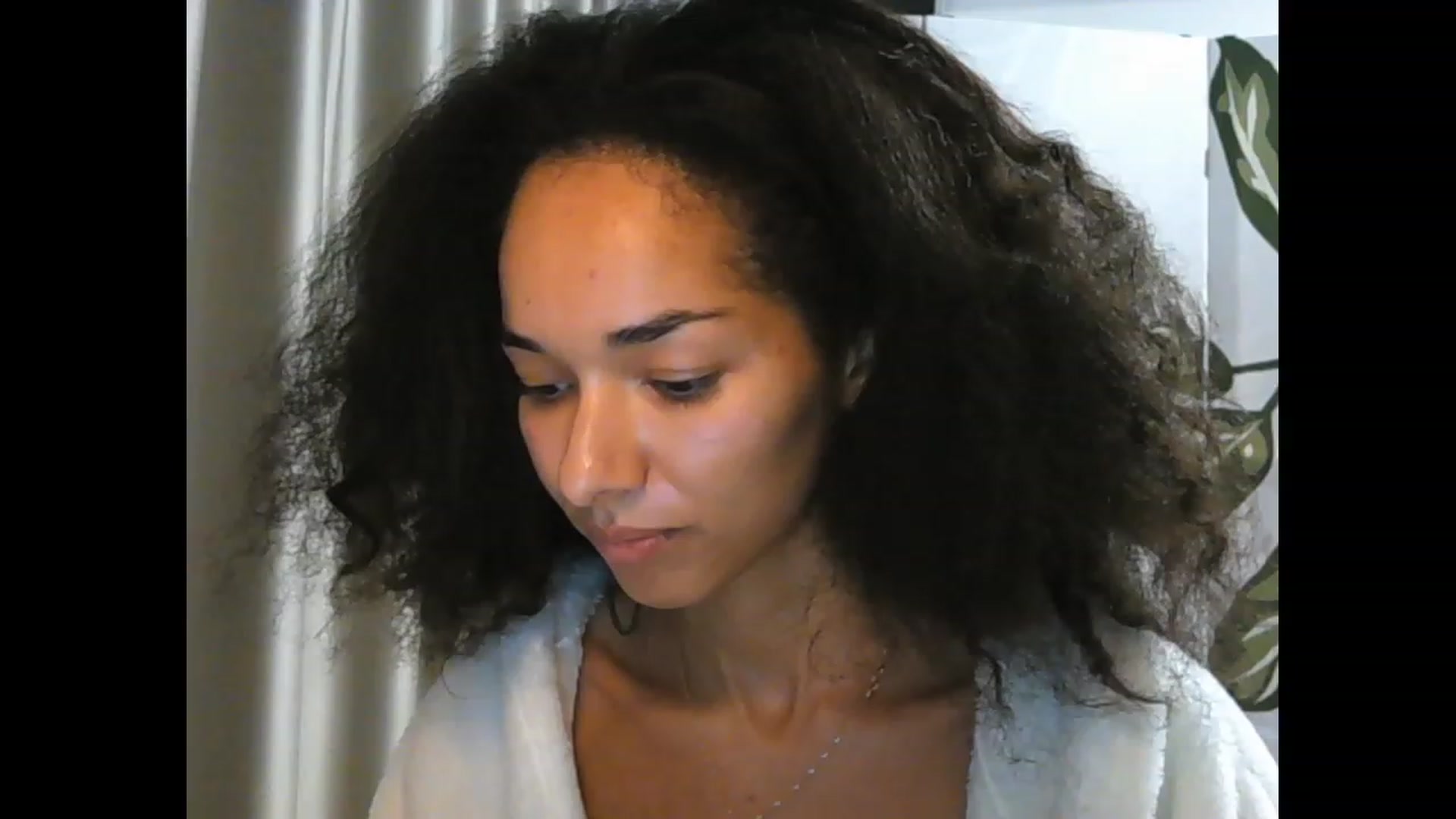Gallery image thumbnail from Carmel_Dee's myfreecams stream on, 11/18/2023, 08:00 image 17 of 20