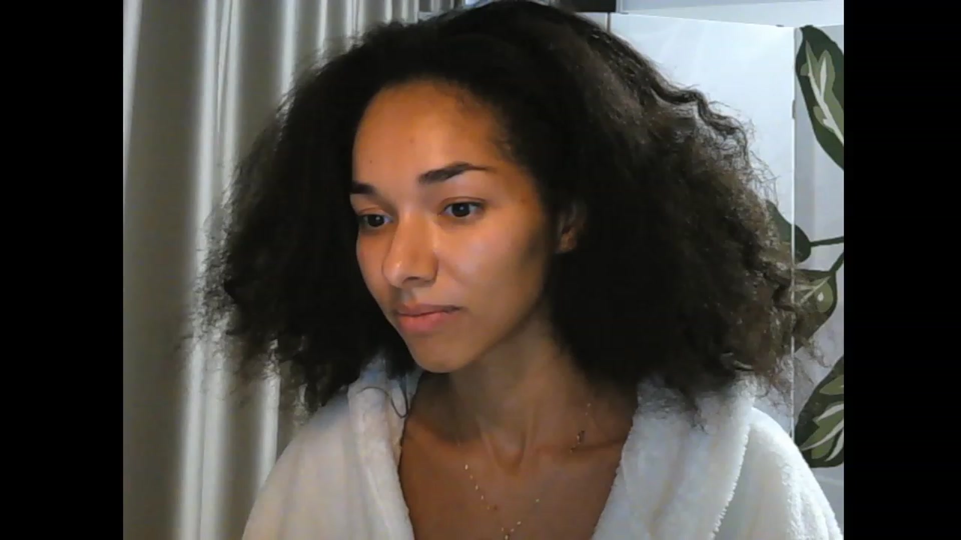 Gallery image thumbnail from Carmel_Dee's myfreecams stream on, 11/18/2023, 08:00 image 7 of 20