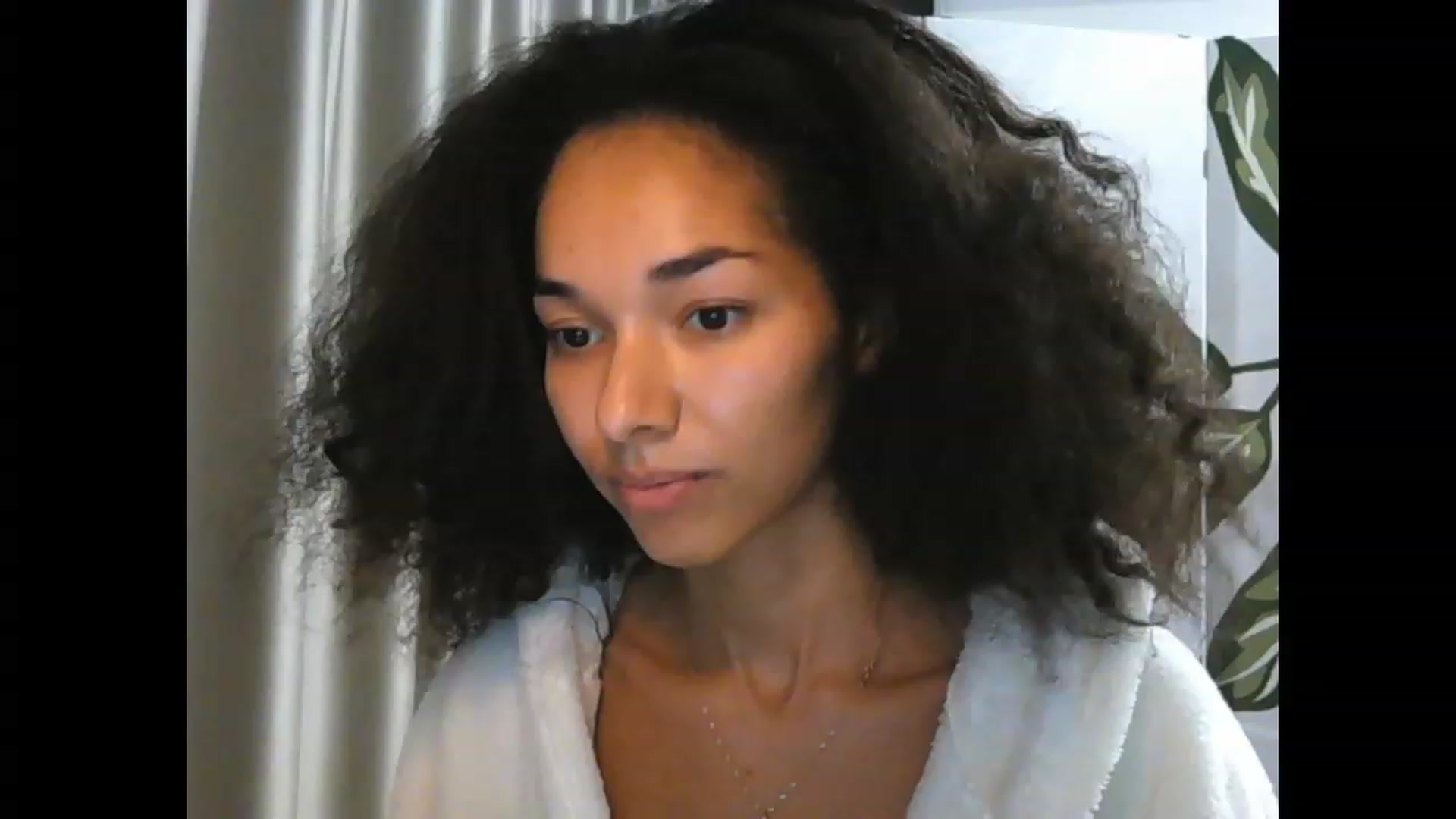 Gallery image thumbnail from Carmel_Dee's myfreecams stream on, 11/18/2023, 08:00 image 12 of 20